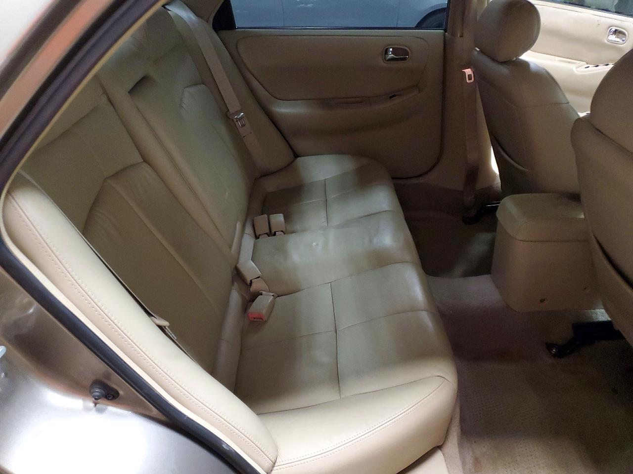 2000 Mazda 626 Es Gray vin: 1YVGF22C0Y5105162