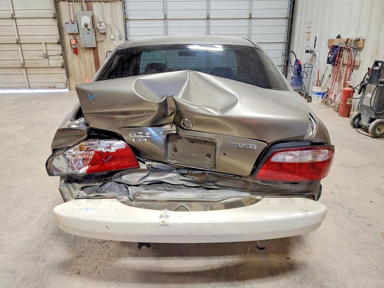 2000 Mazda 626 Es Gray vin: 1YVGF22C0Y5105162