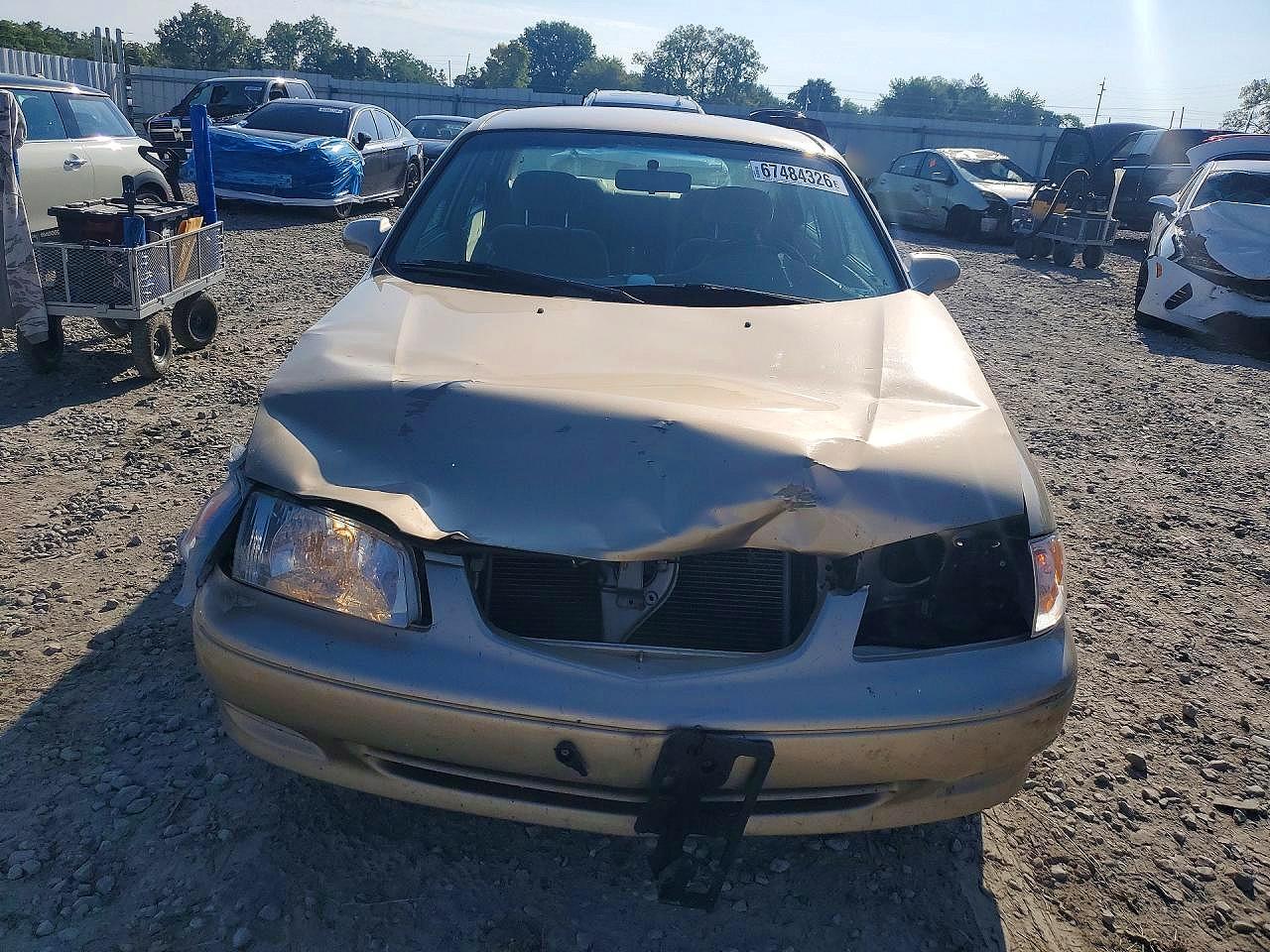 2001 Mazda 626 Es Tan vin: 1YVGF22C115221962