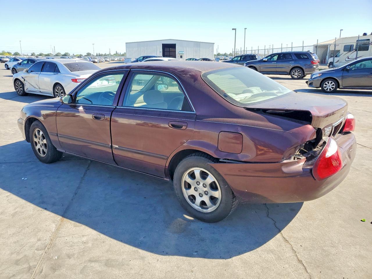 2001 Mazda 626 Es Burgundy vin: 1YVGF22C115233352