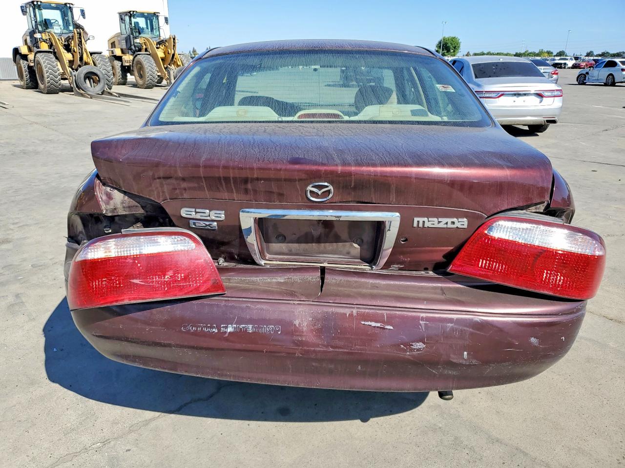 2001 Mazda 626 Es Burgundy vin: 1YVGF22C115233352