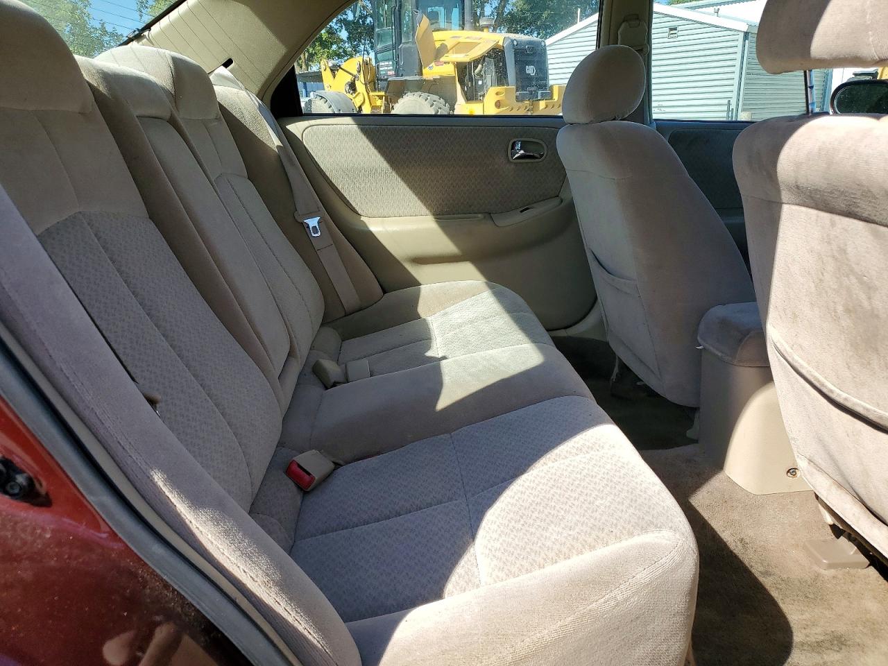 2001 Mazda 626 Es Burgundy vin: 1YVGF22C115233352