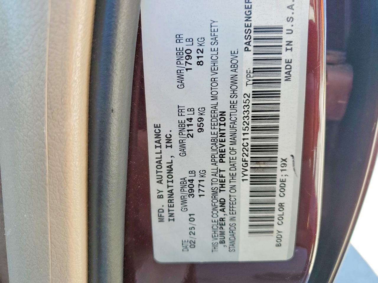 2001 Mazda 626 Es Burgundy vin: 1YVGF22C115233352