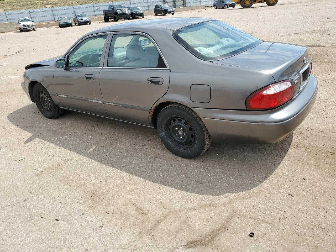 2001 Mazda 626 Es Серый vin: 1YVGF22C115240849