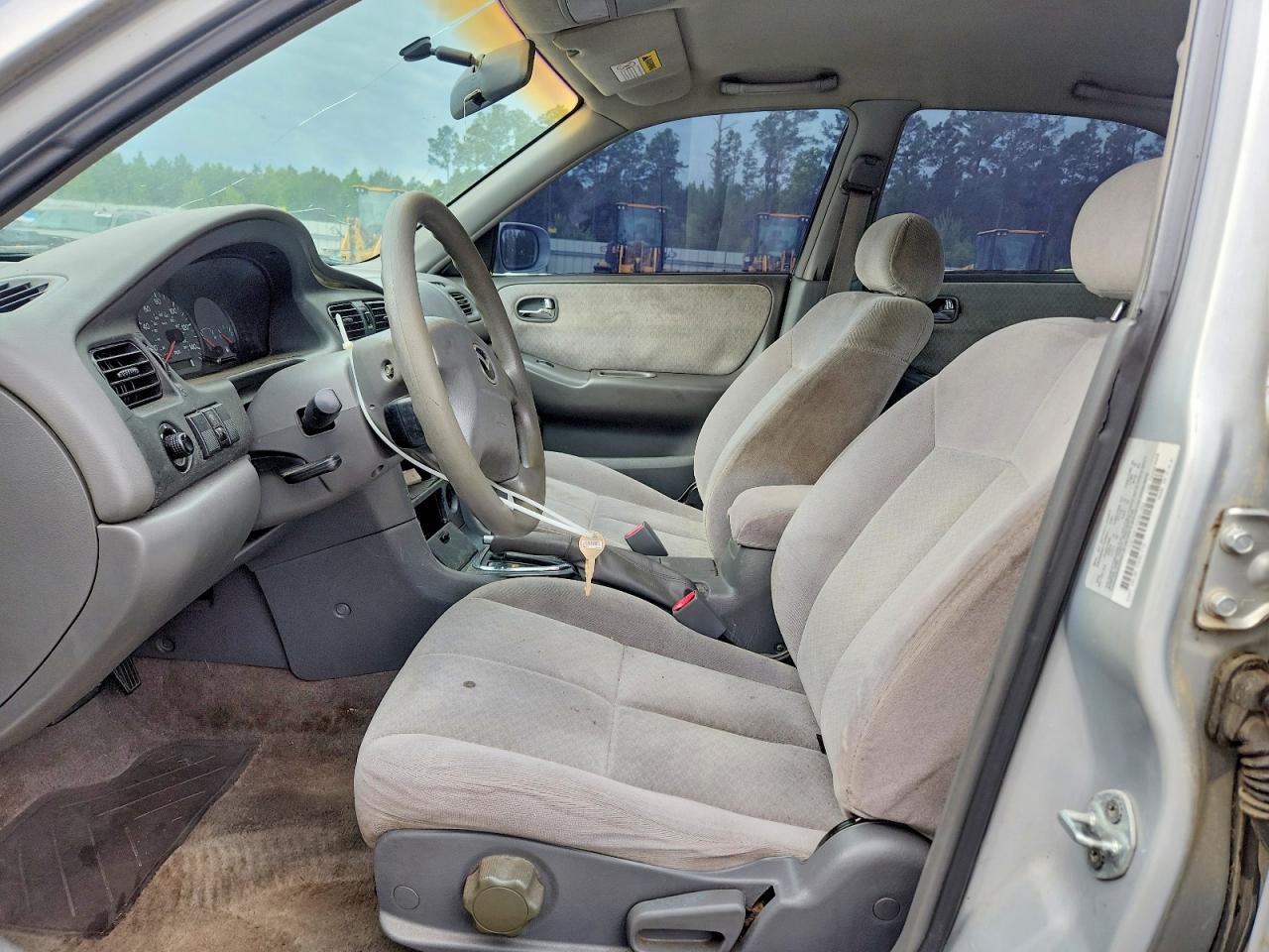 2002 Mazda 626 Lx Silver vin: 1YVGF22C125291463