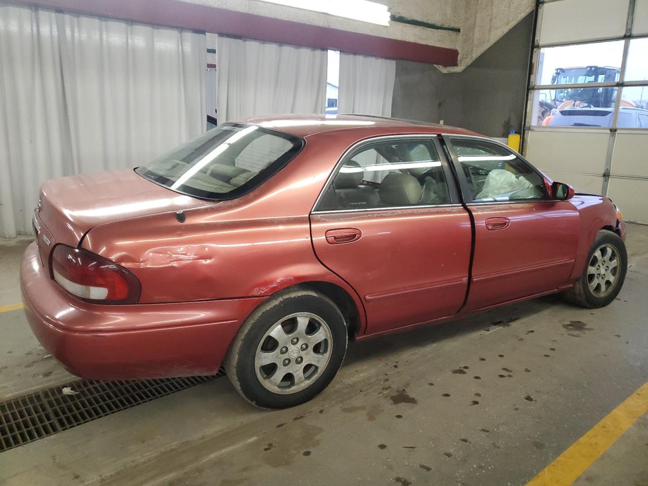 1998 Mazda 626 Dx Red vin: 1YVGF22C1W5752585