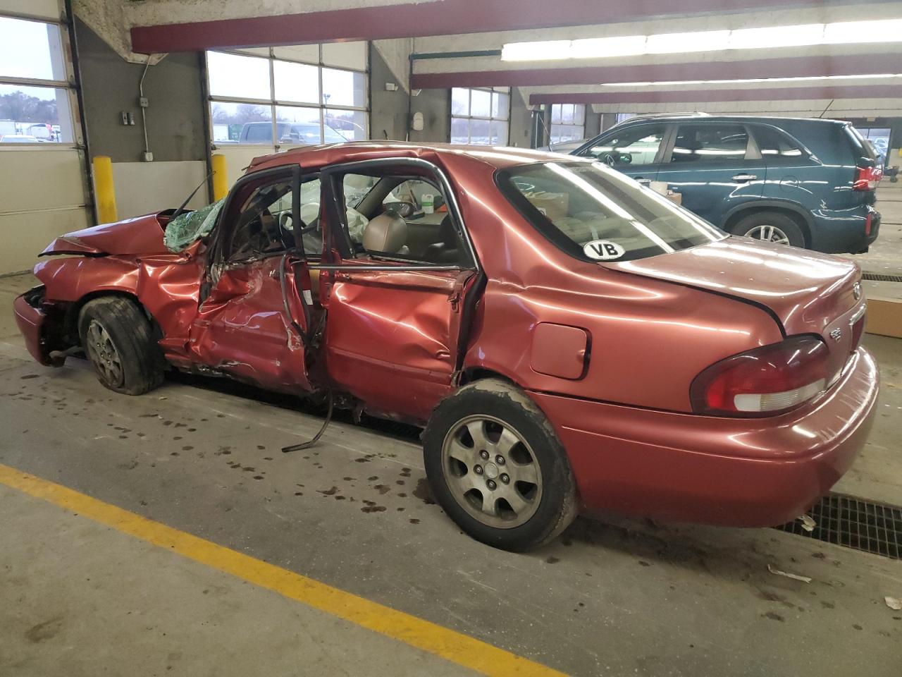 1998 Mazda 626 Dx Red vin: 1YVGF22C1W5752585
