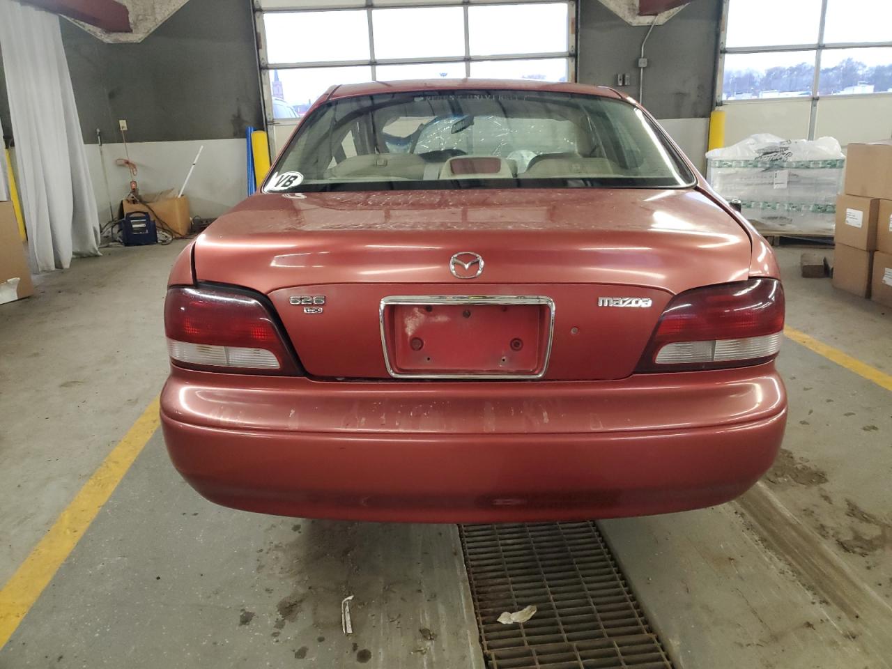 1998 Mazda 626 Dx Red vin: 1YVGF22C1W5752585
