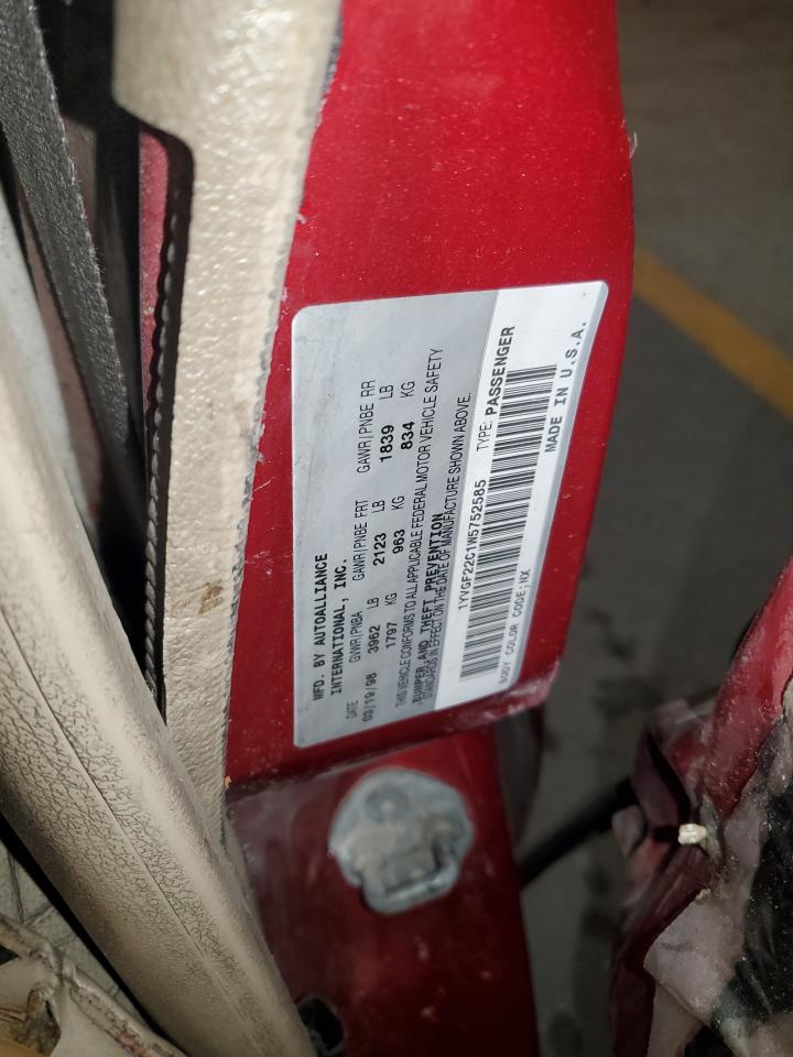 1998 Mazda 626 Dx Red vin: 1YVGF22C1W5752585