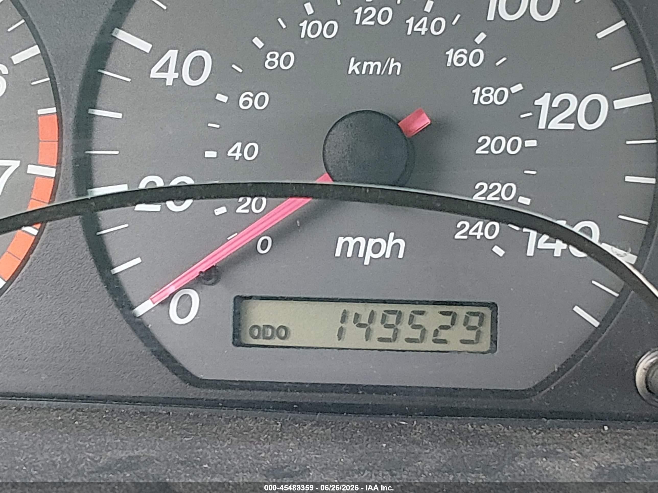 2000 Mazda 626 Es/lx White vin: 1YVGF22C2Y5131861