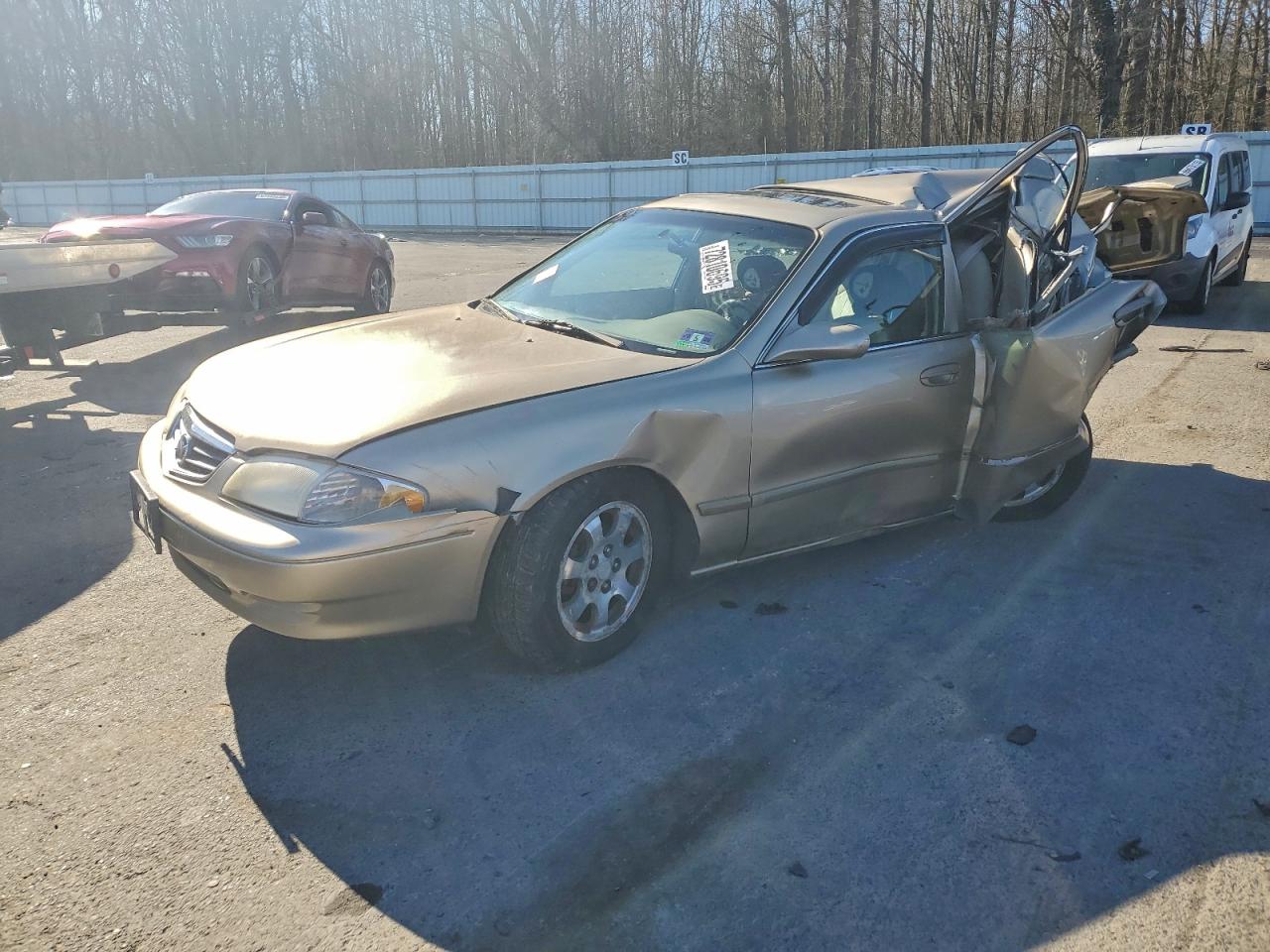 2001 Mazda 626 Es Beige vin: 1YVGF22C315200658