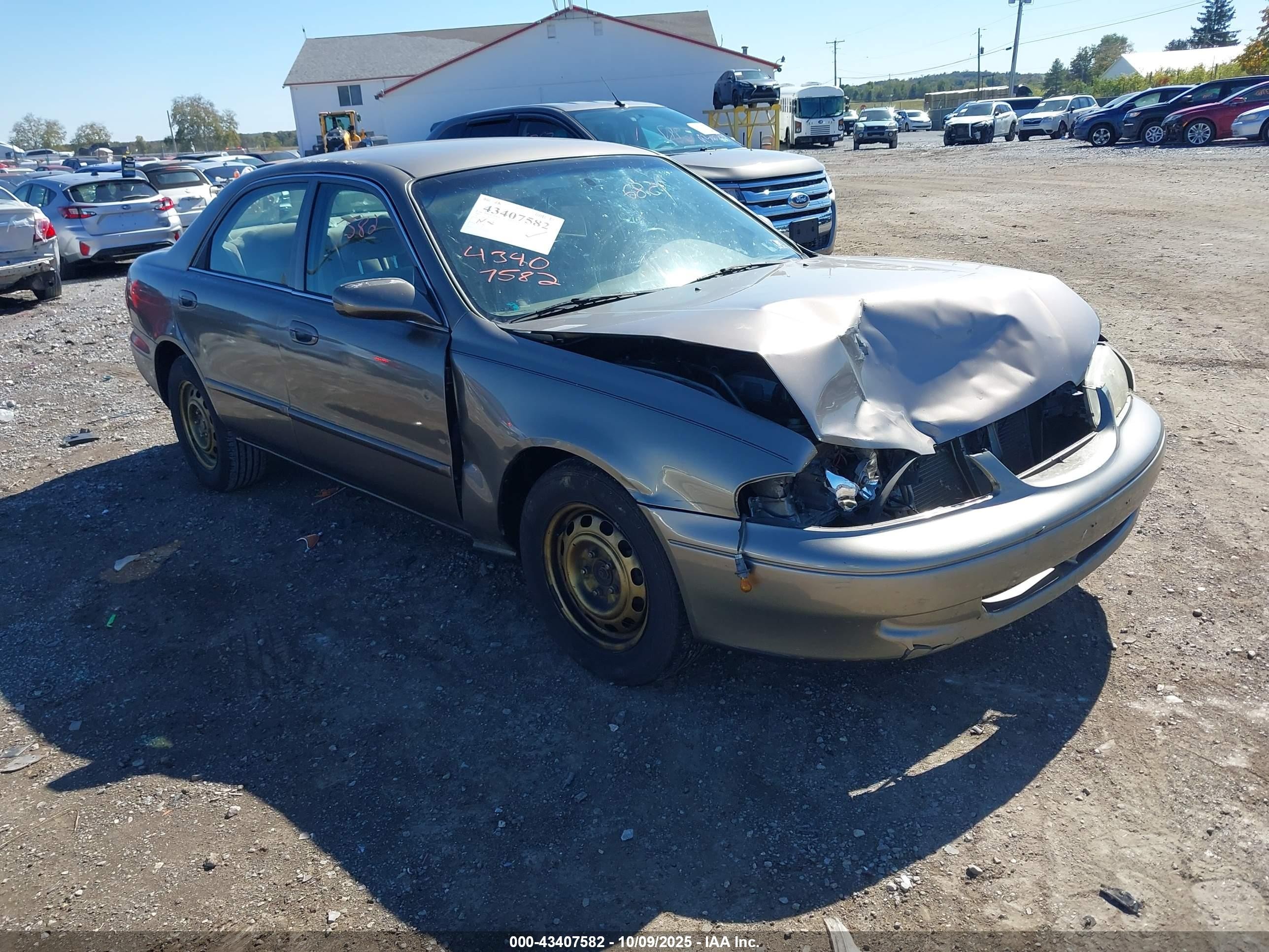 2001 Mazda 626 Es/lx Gold vin: 1YVGF22C315234647