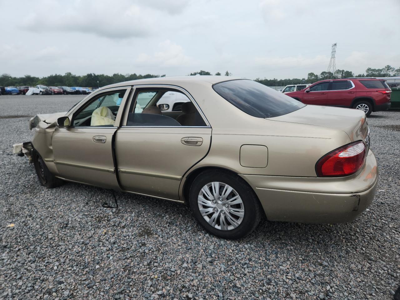 2001 Mazd 626 Es Aut Beige vin: 1YVGF22C415219011