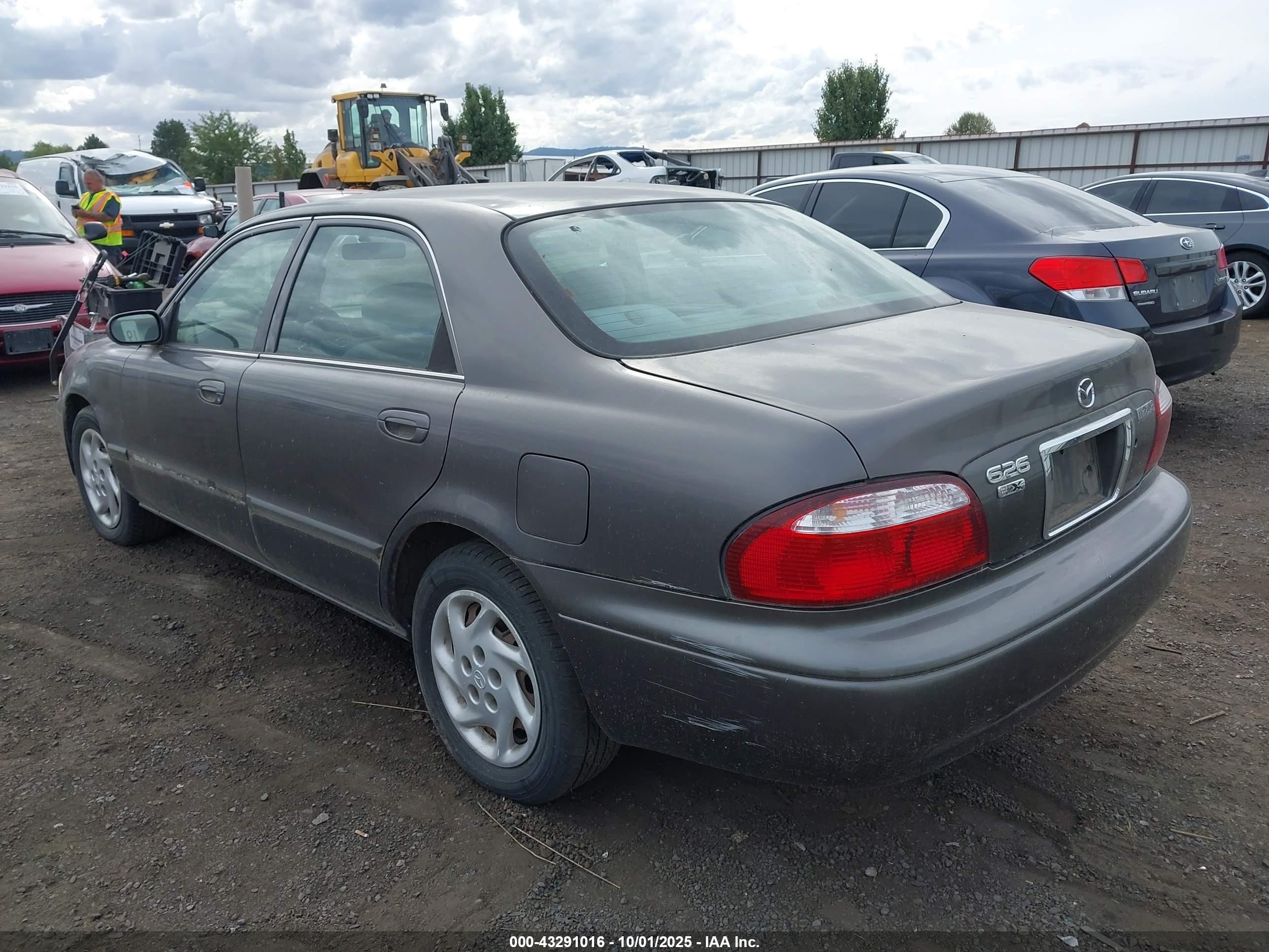 2001 Mazda 626 Es/lx Gray vin: 1YVGF22C515227084