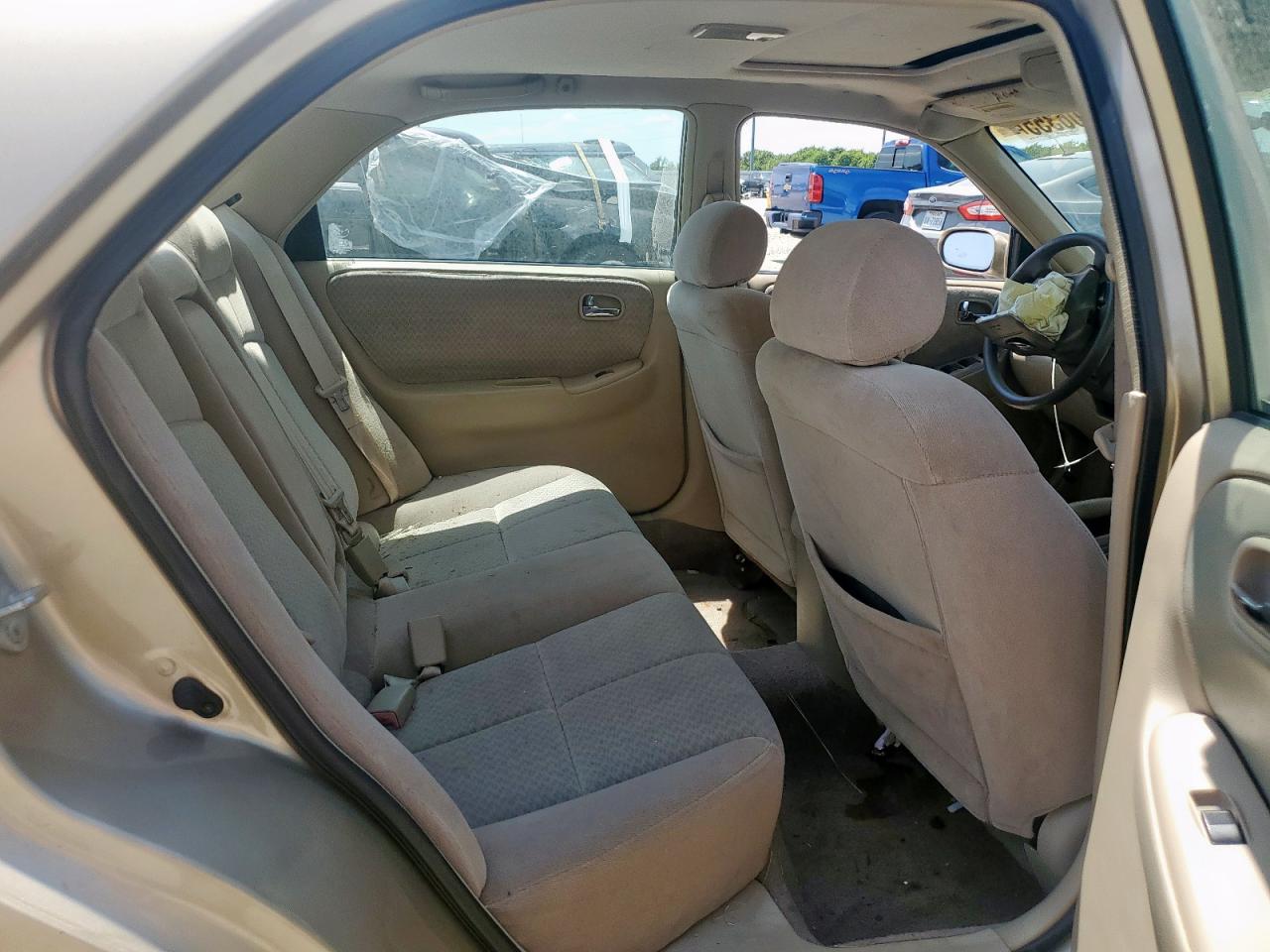 2001 Mazda 626 Es Beige vin: 1YVGF22C515252146