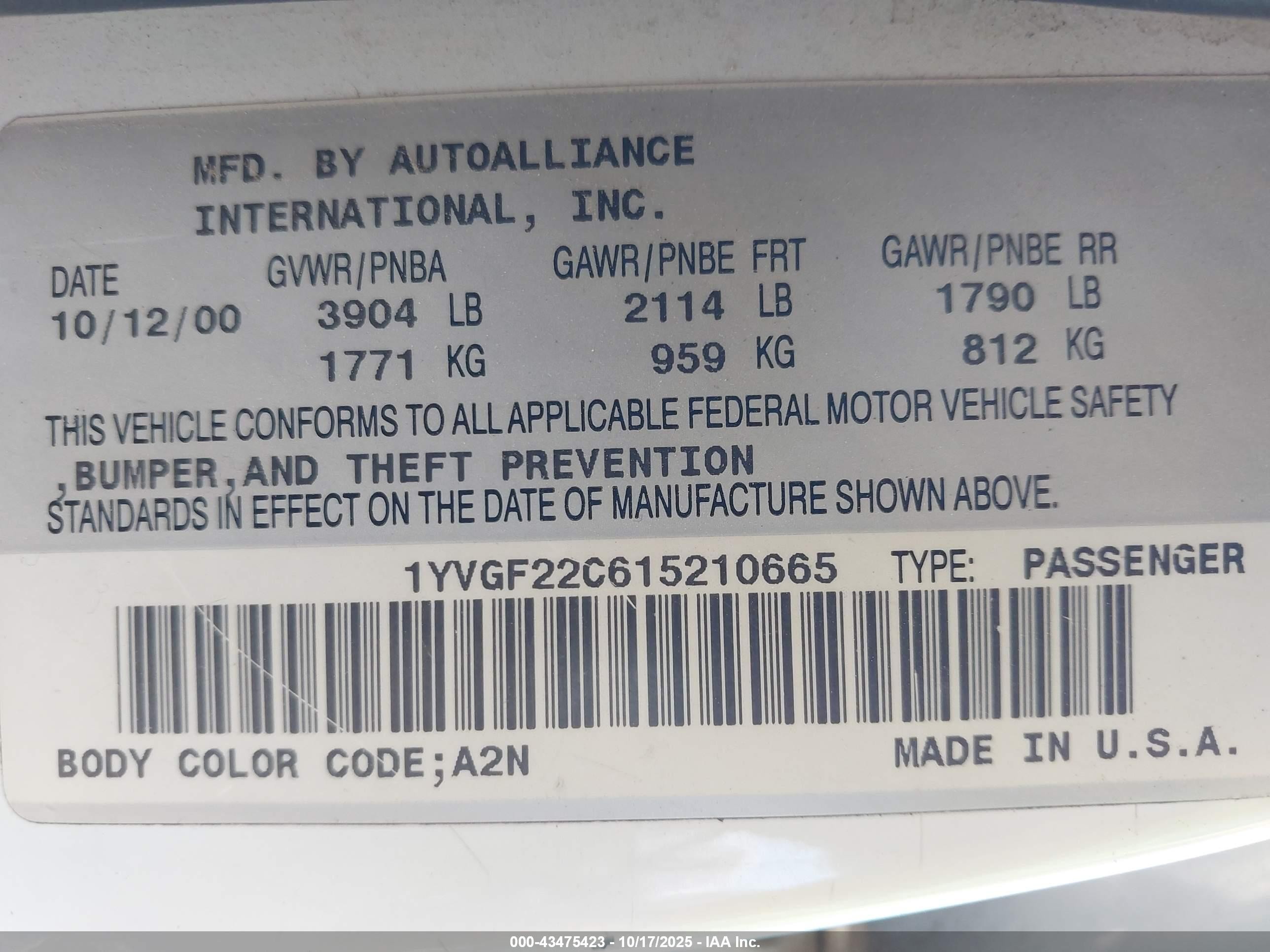 2001 Mazda 626 Es/lx White vin: 1YVGF22C615210665