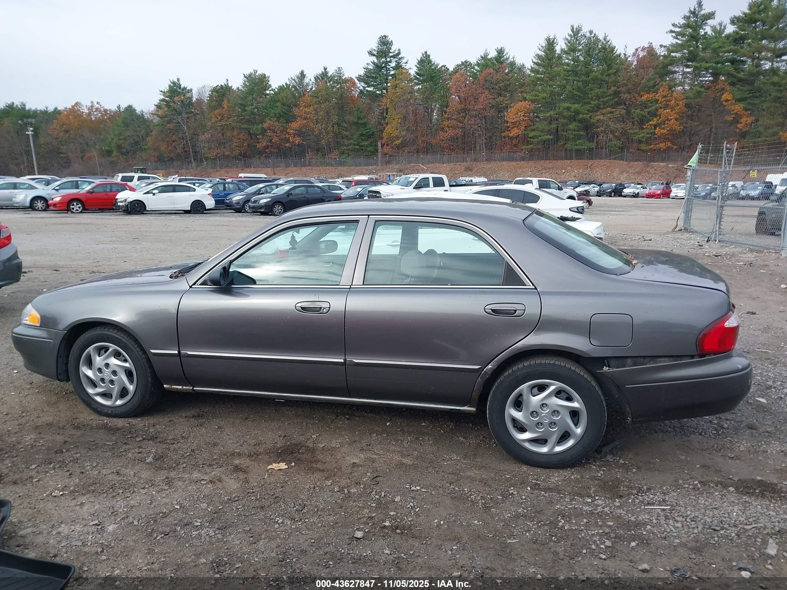 2001 Mazda 626 Es/lx Gray vin: 1YVGF22C615214456