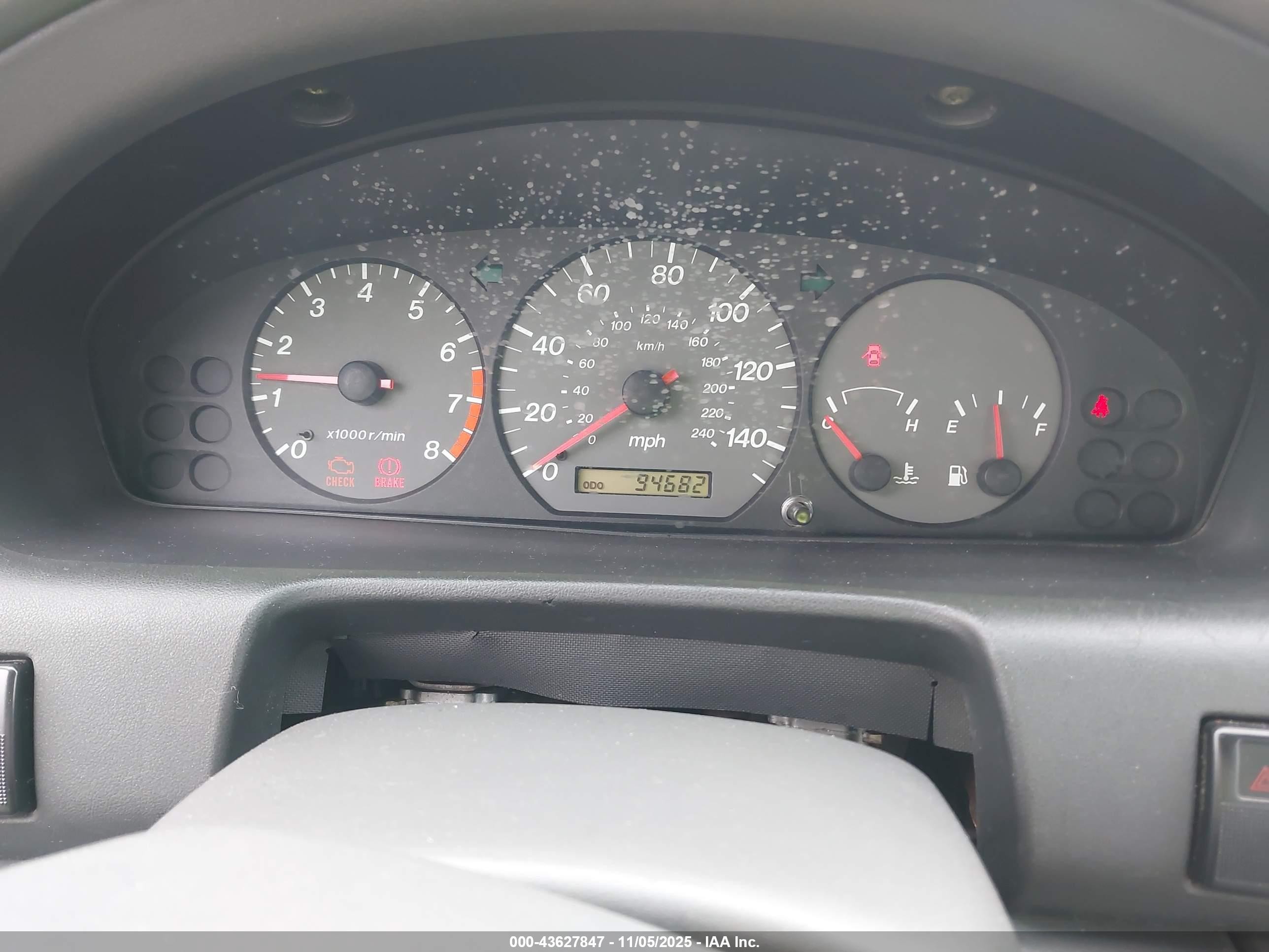 2001 Mazda 626 Es/lx Gray vin: 1YVGF22C615214456