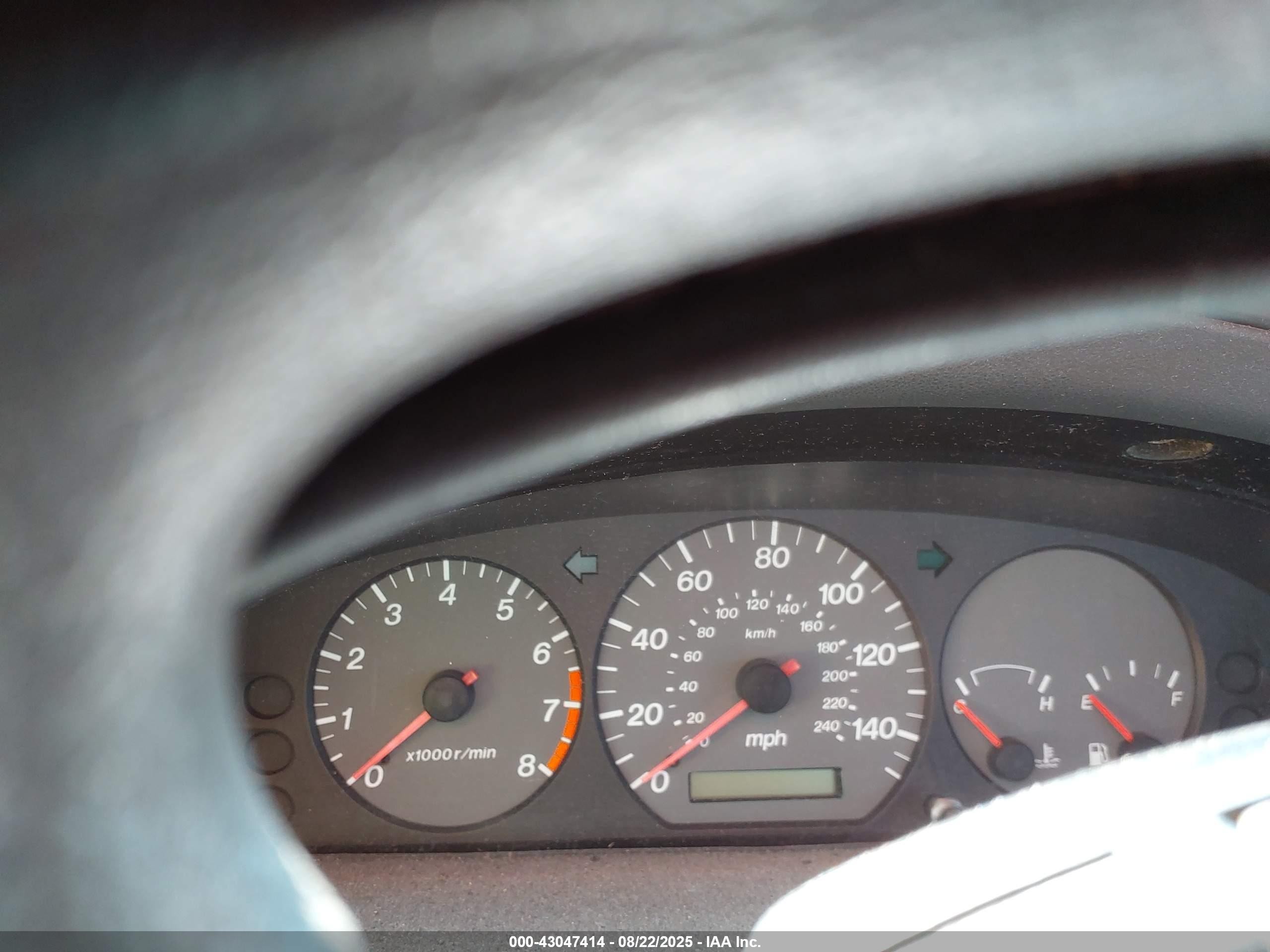 2001 Mazda 626 Es/lx Gray vin: 1YVGF22C615251202