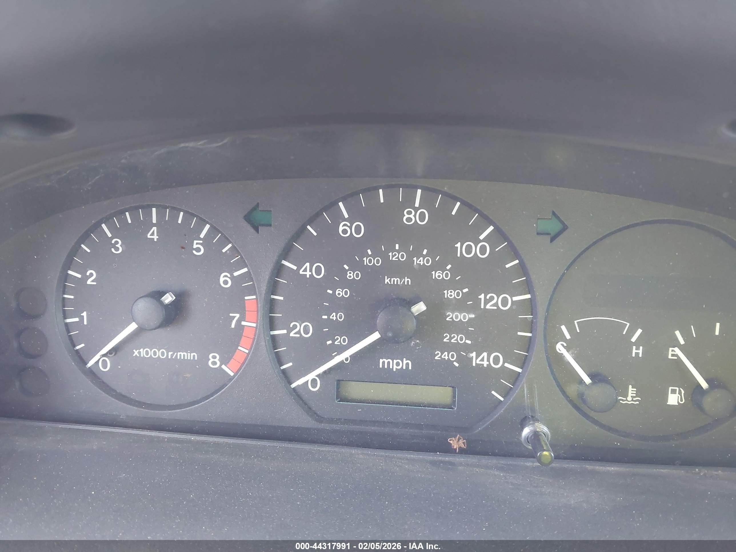 1998 Mazda 626 Dx/lx Blue vin: 1YVGF22C6W5698314