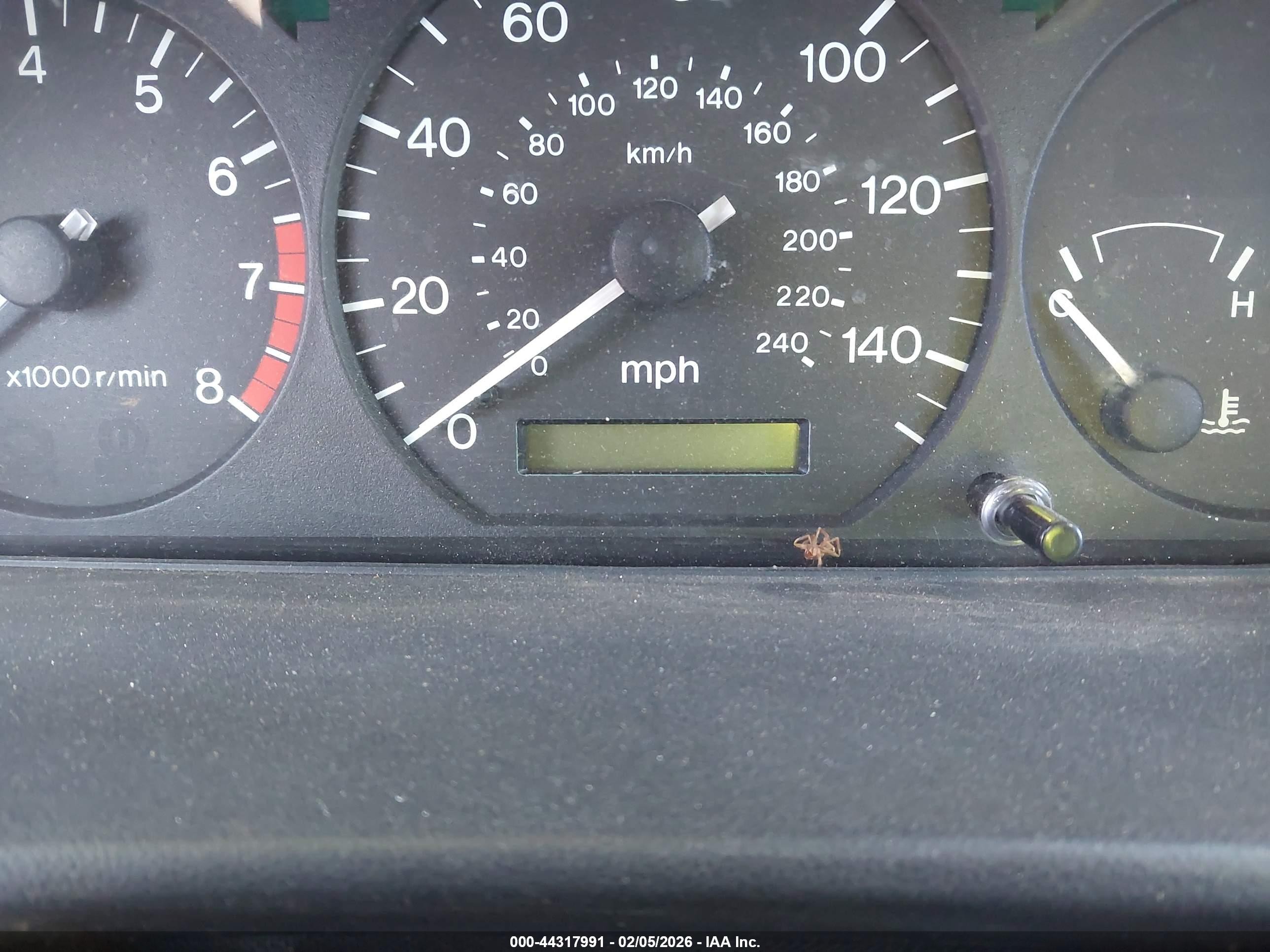 1998 Mazda 626 Dx/lx Blue vin: 1YVGF22C6W5698314