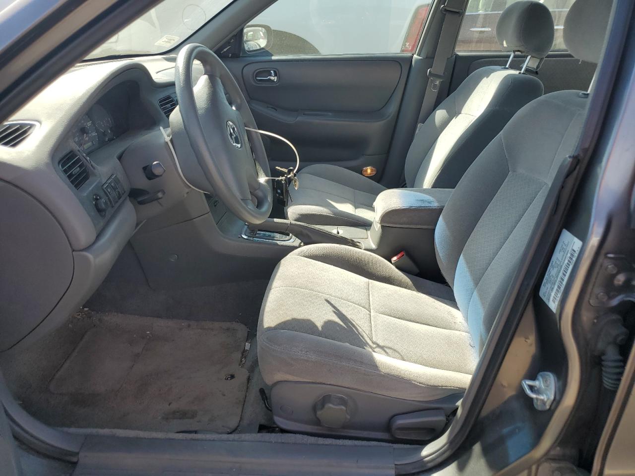 2001 Mazda 626 Es Gray vin: 1YVGF22C715200453