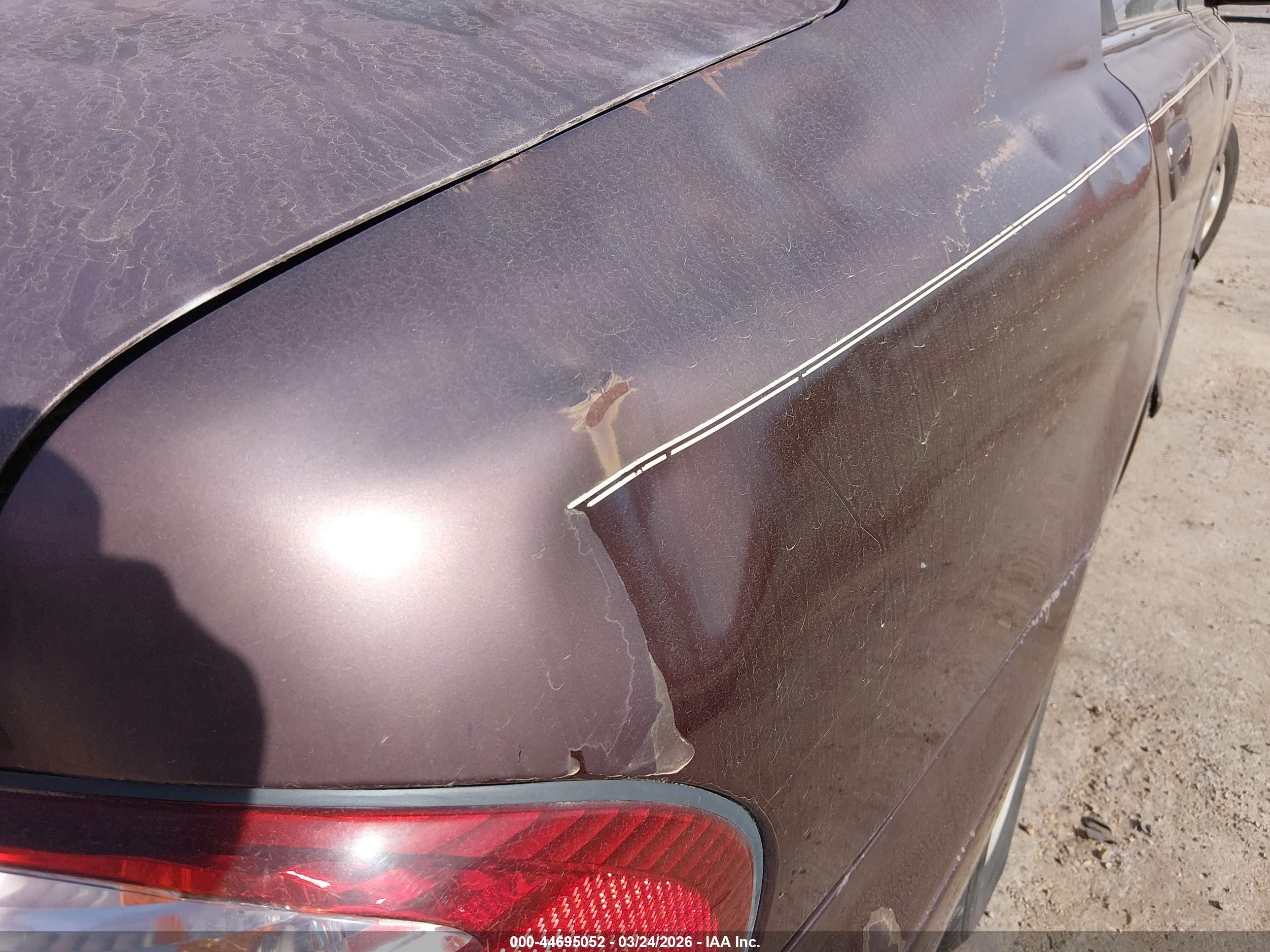 2001 Mazda 626 Es/lx Maroon vin: 1YVGF22C715220847