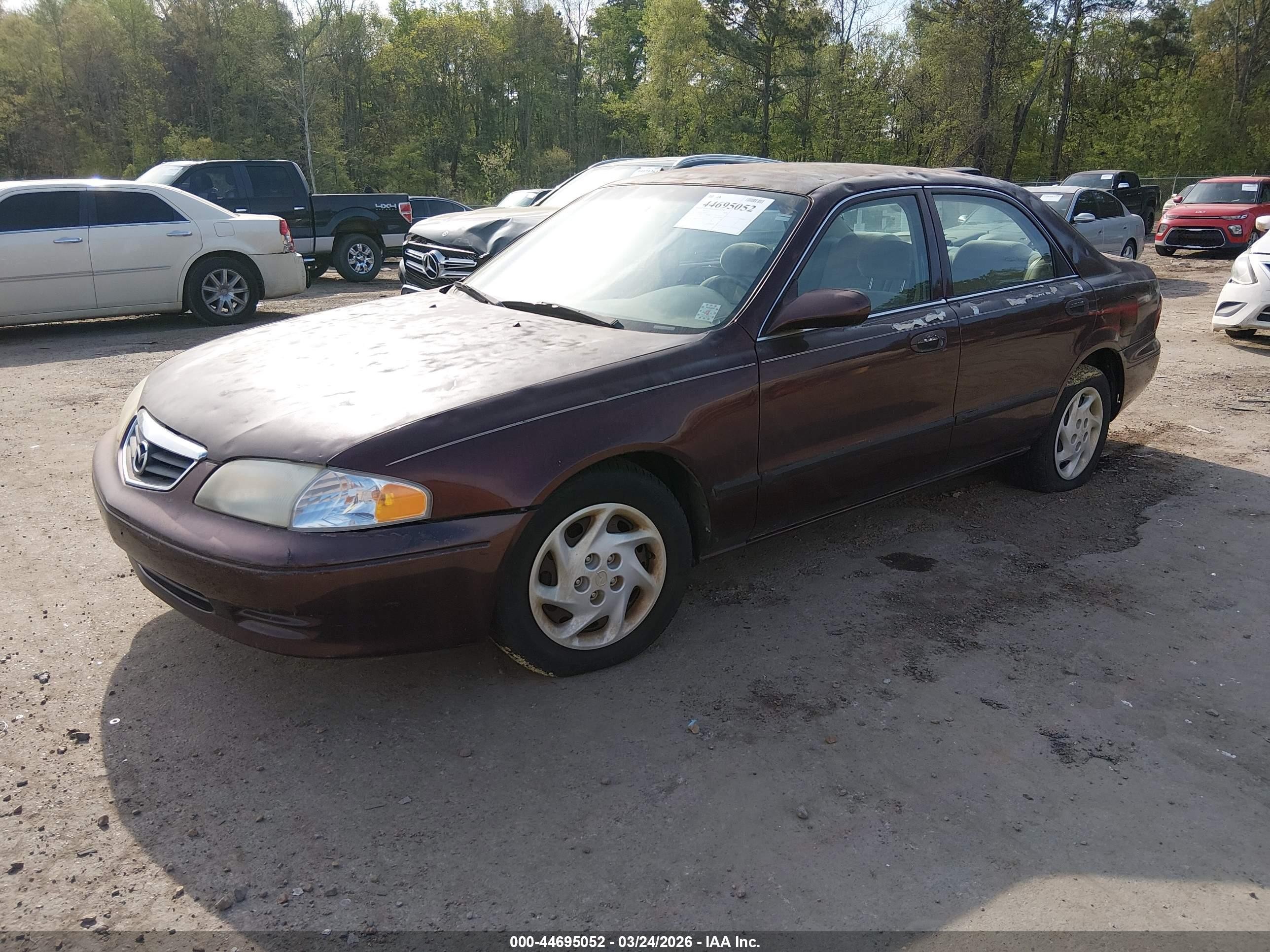 2001 Mazda 626 Es/lx Maroon vin: 1YVGF22C715220847