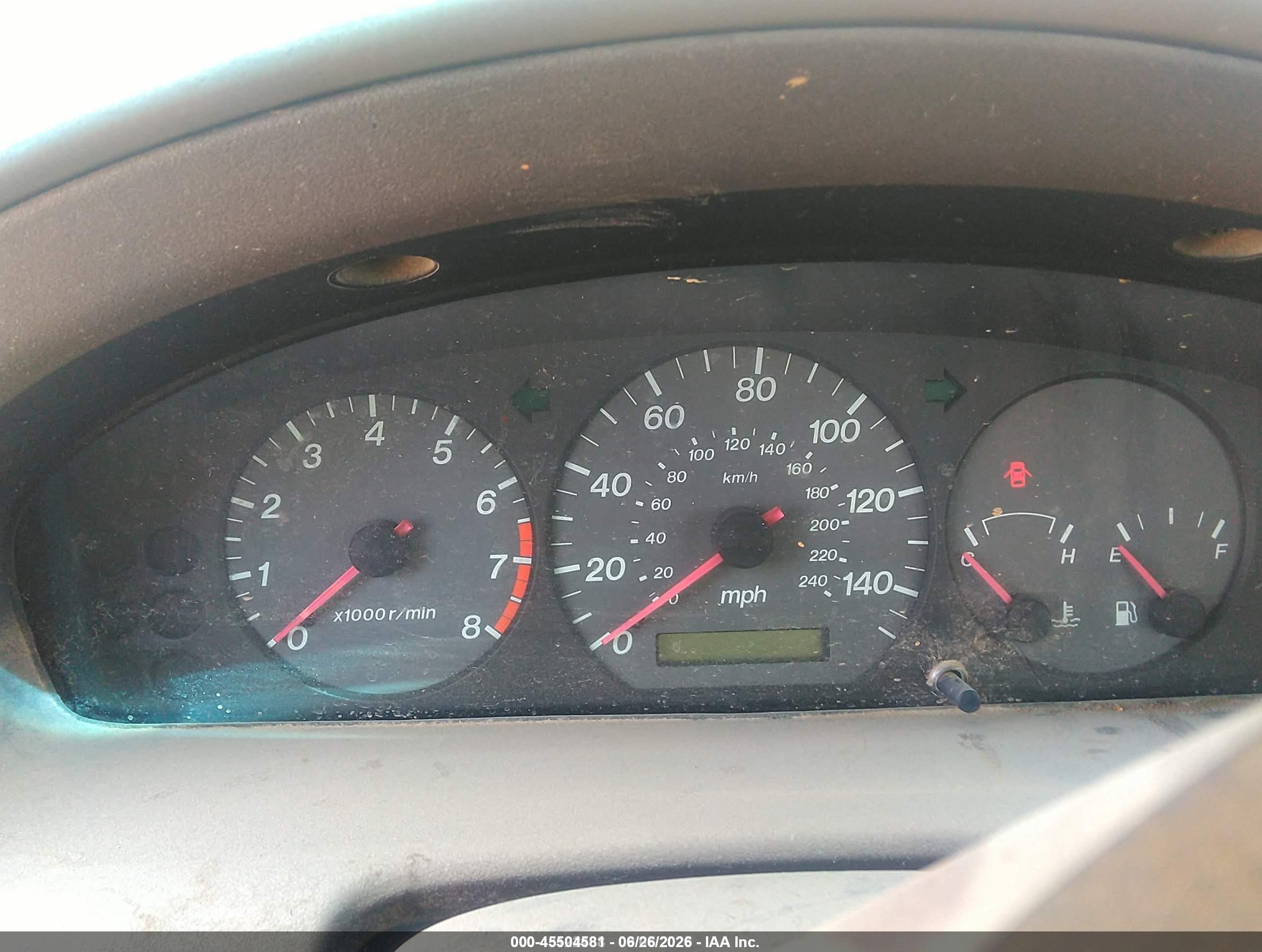 2001 Mazda 626 Es/lx Gold vin: 1YVGF22C715243187