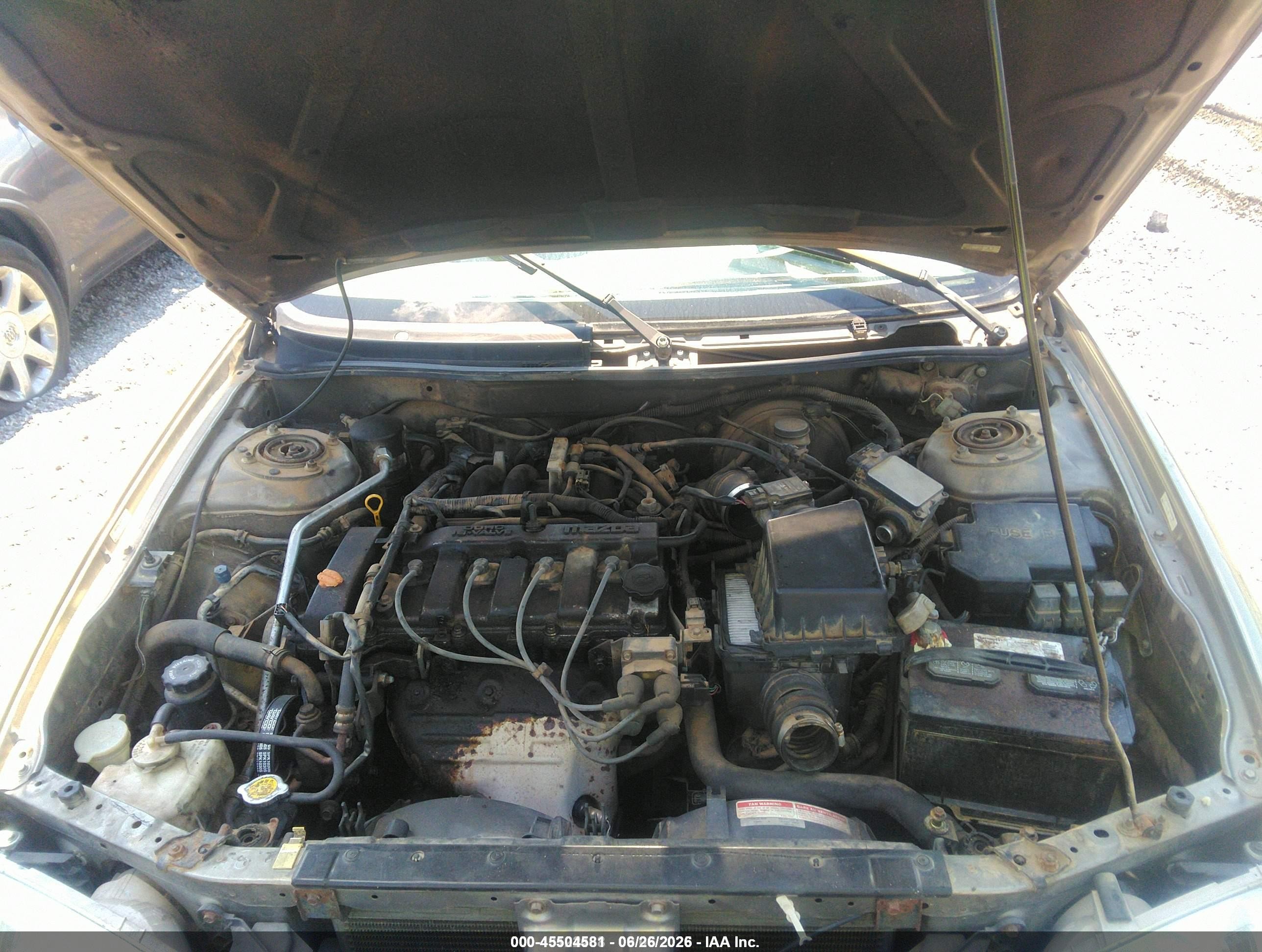 2001 Mazda 626 Es/lx Gold vin: 1YVGF22C715243187