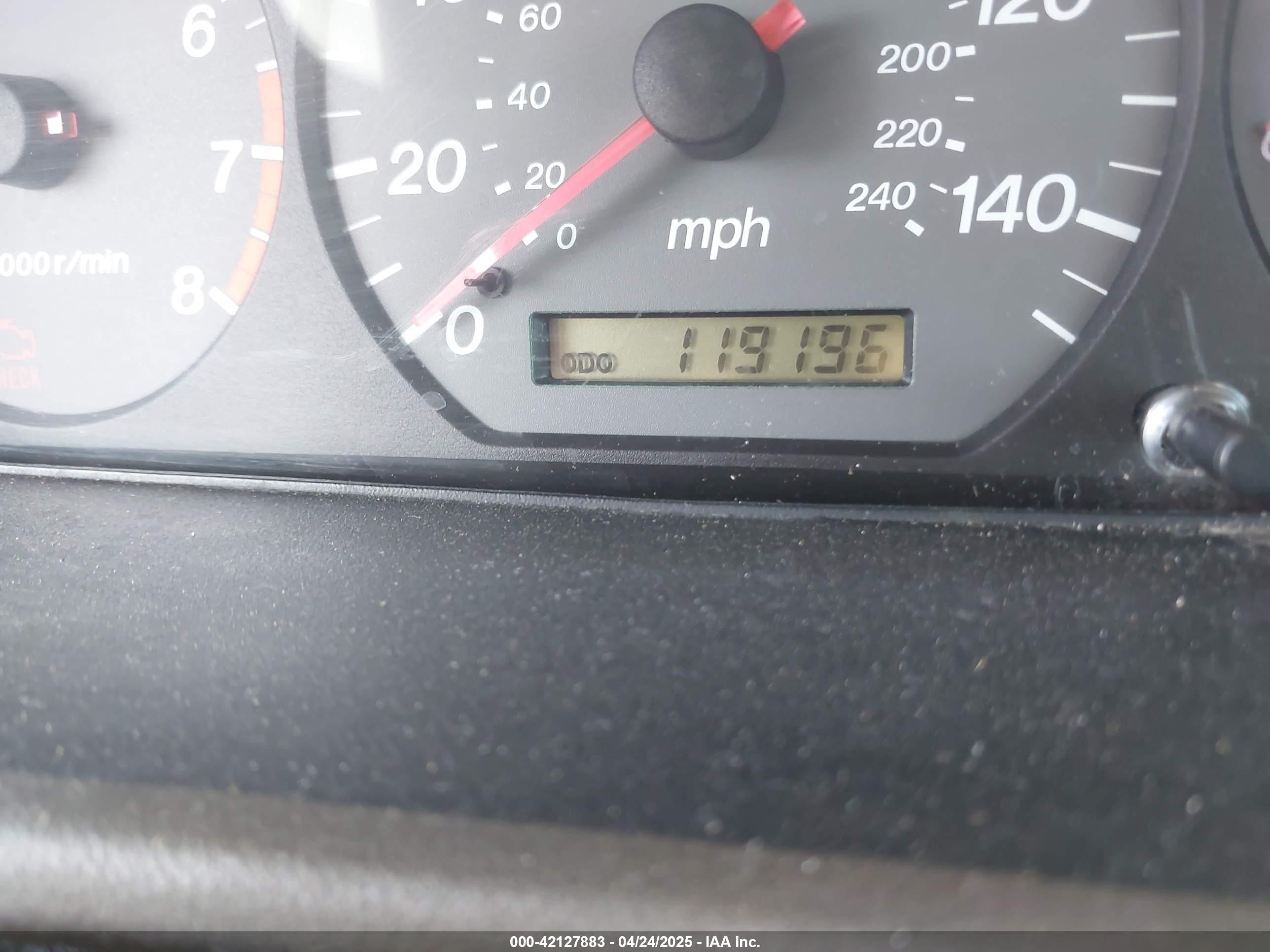 2001 Mazda 626 Es/lx Brown vin: 1YVGF22C815203829