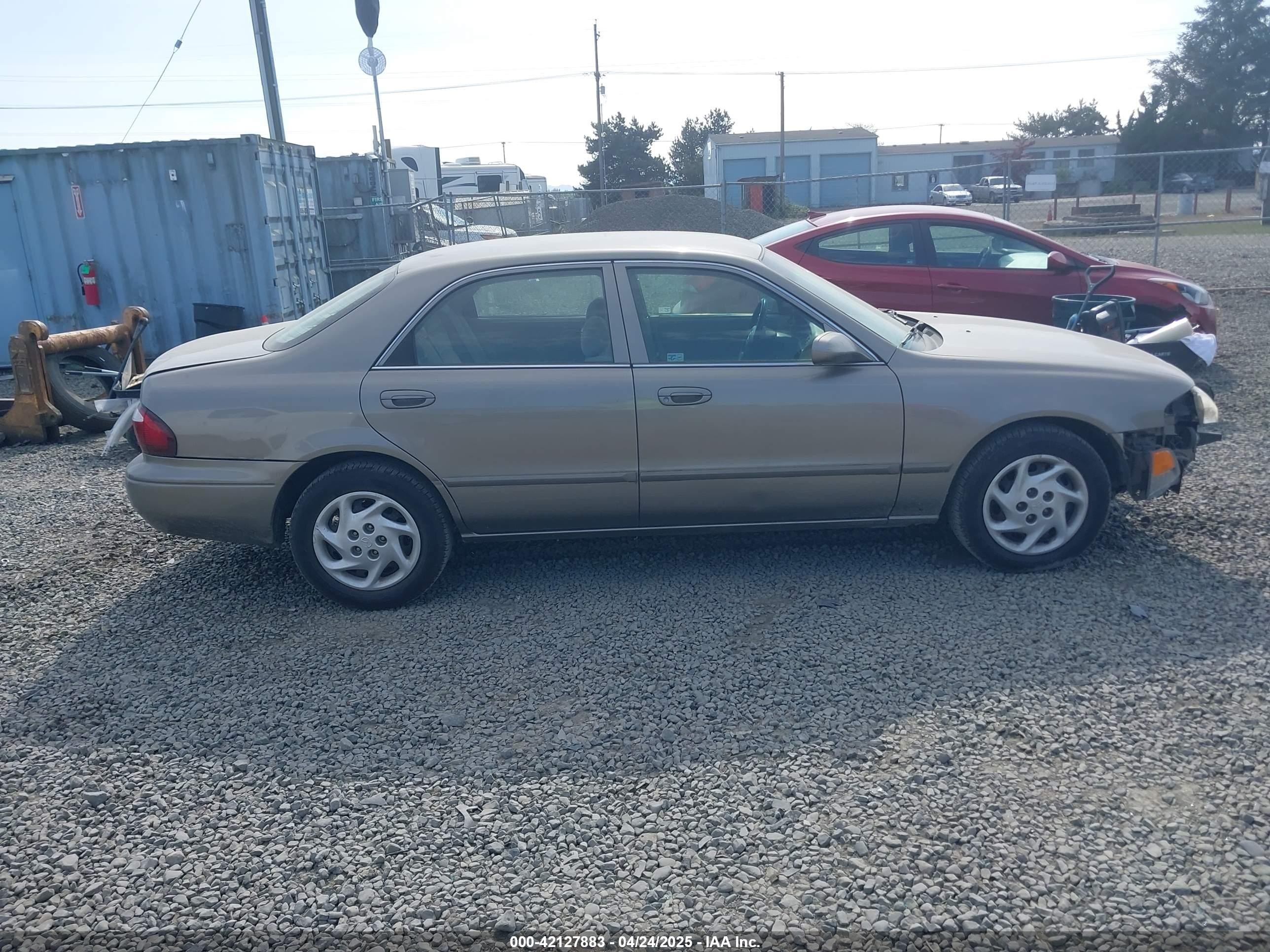 2001 Mazda 626 Es/lx Brown vin: 1YVGF22C815203829