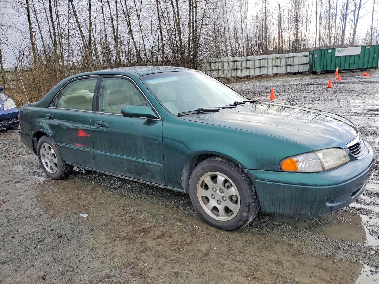 1998 Mazda 626 Dx Green vin: 1YVGF22C8W5752888