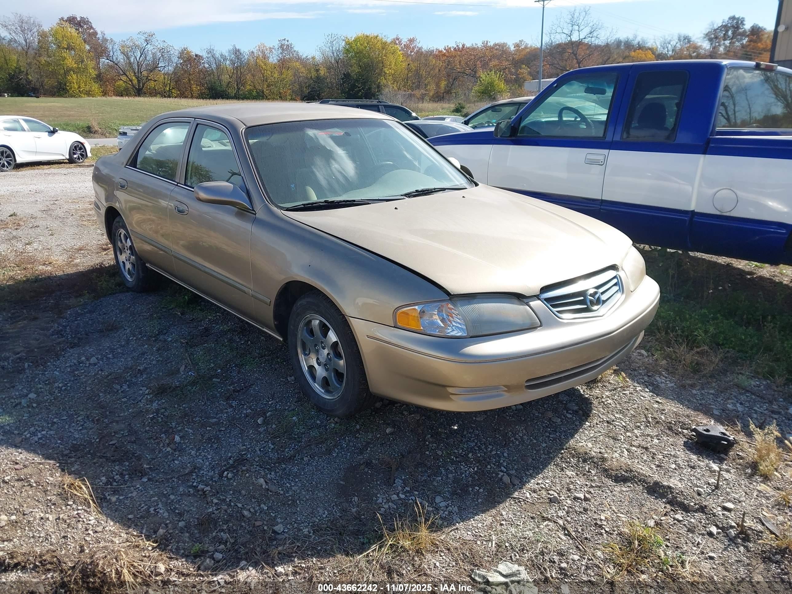 2001 Mazda 626 Es/lx Beige vin: 1YVGF22C915202639