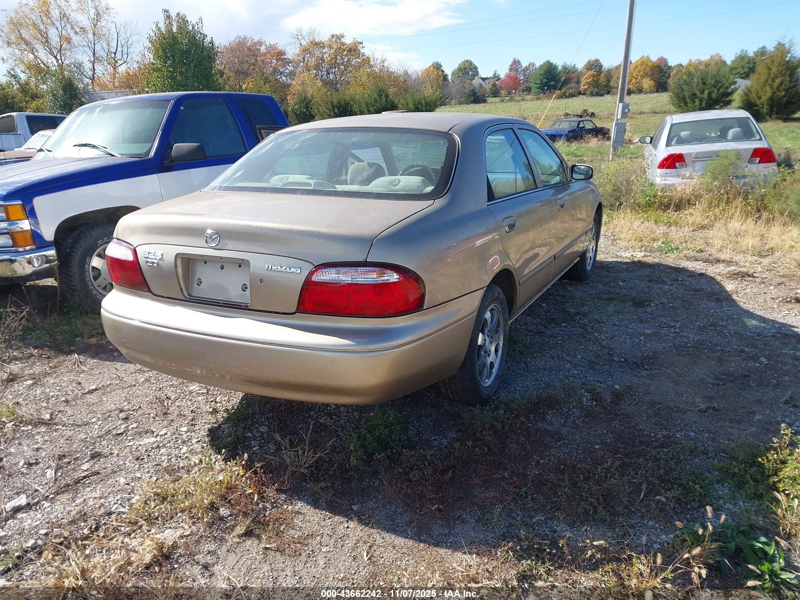 2001 Mazda 626 Es/lx Beige vin: 1YVGF22C915202639
