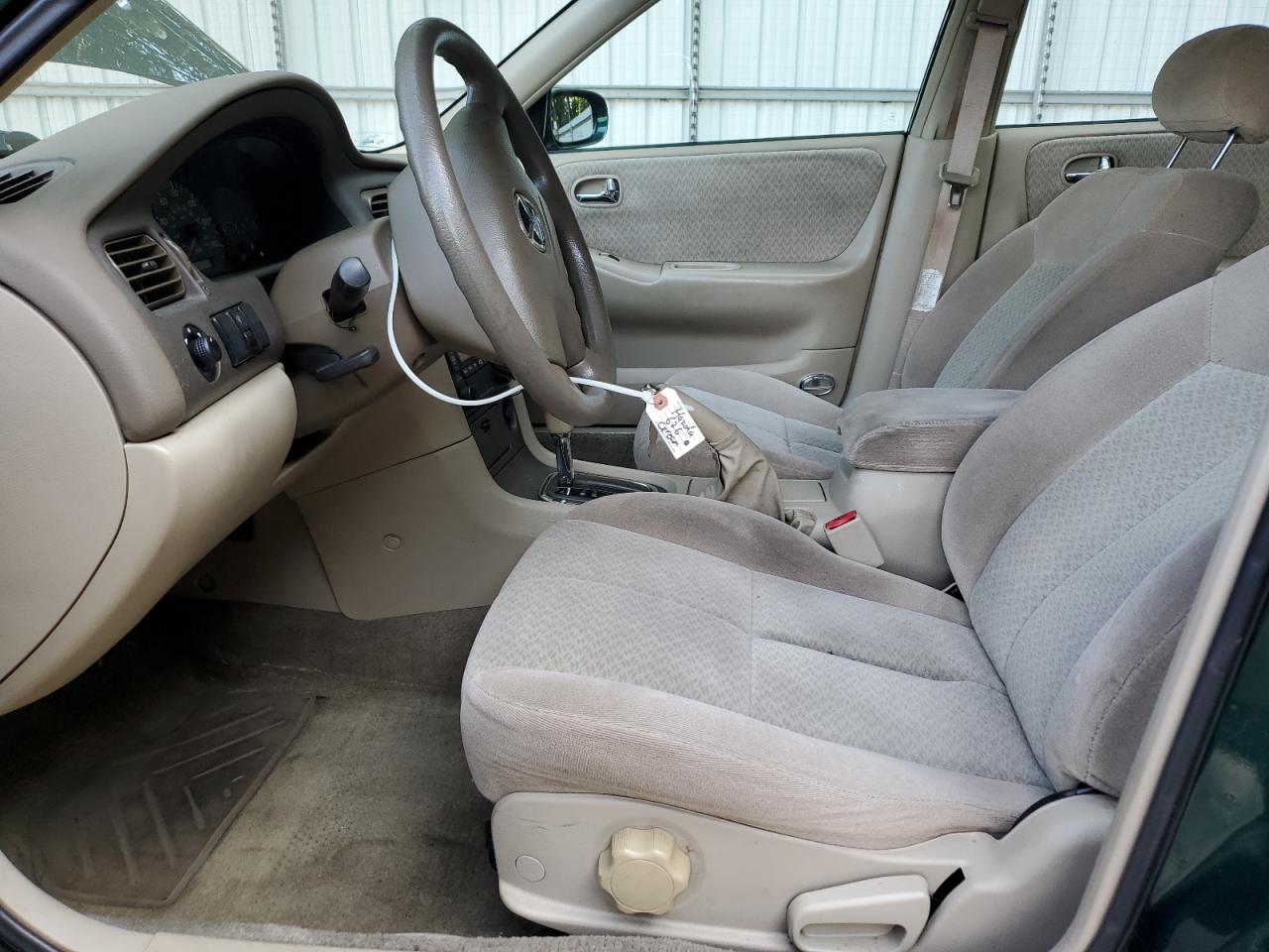 2001 Mazda 626 Es   Green vin: 1YVGF22C915244048