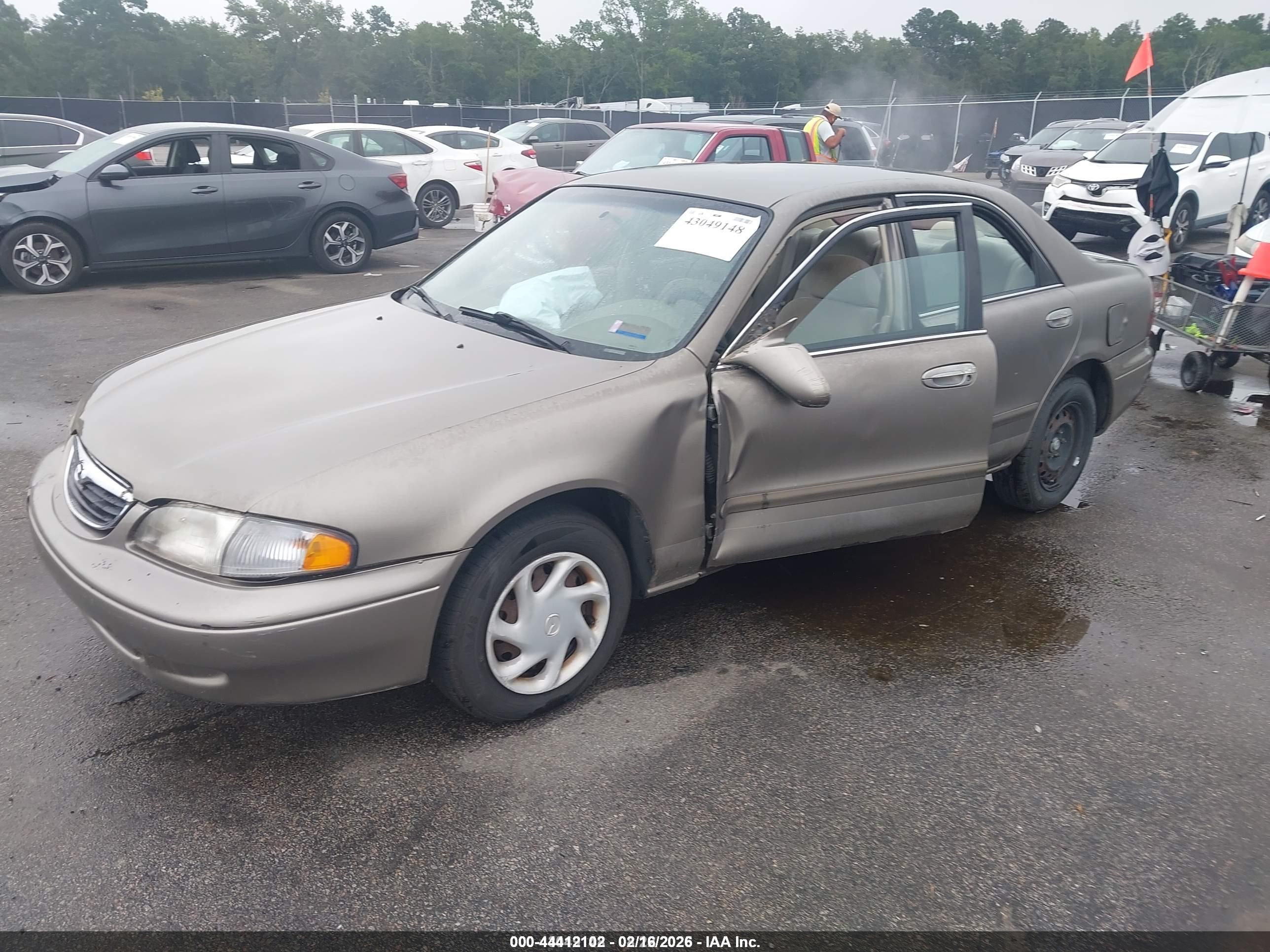 1998 Mazda 626 Dx/lx Gold vin: 1YVGF22CXW5736434