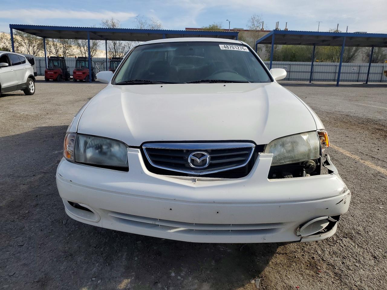 2001 Mazda 626 Es White vin: 1YVGF22D115204572