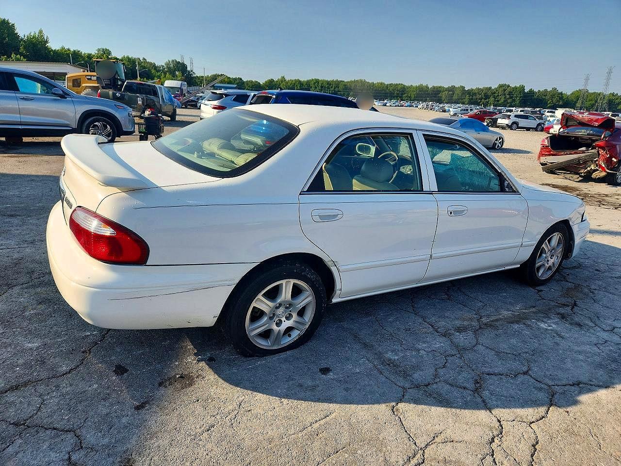 2000 Mazda 626 Es White vin: 1YVGF22D3Y5179054