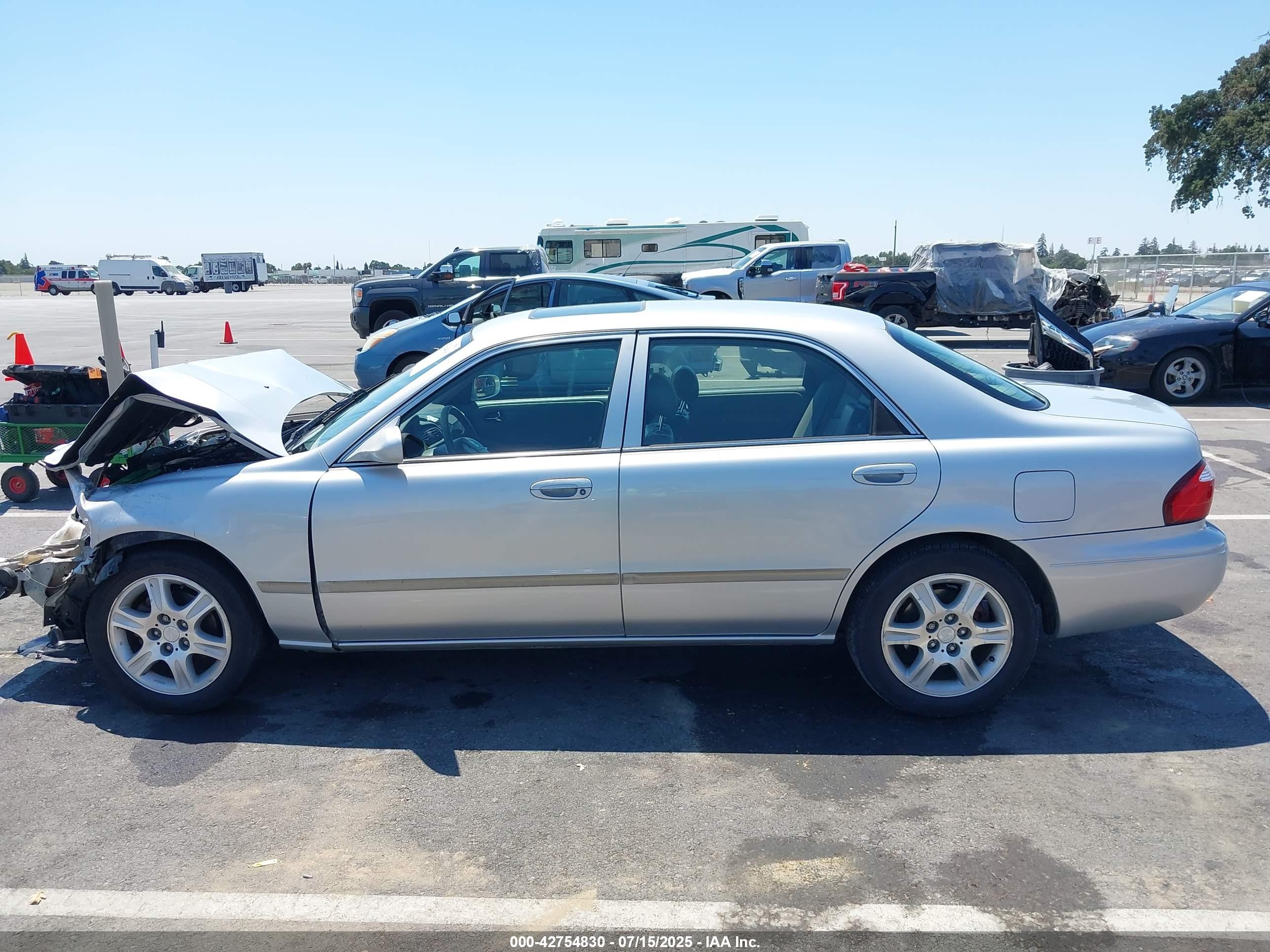 2001 Mazda 626 Es V6/lx V6 Silver vin: 1YVGF22D615204664