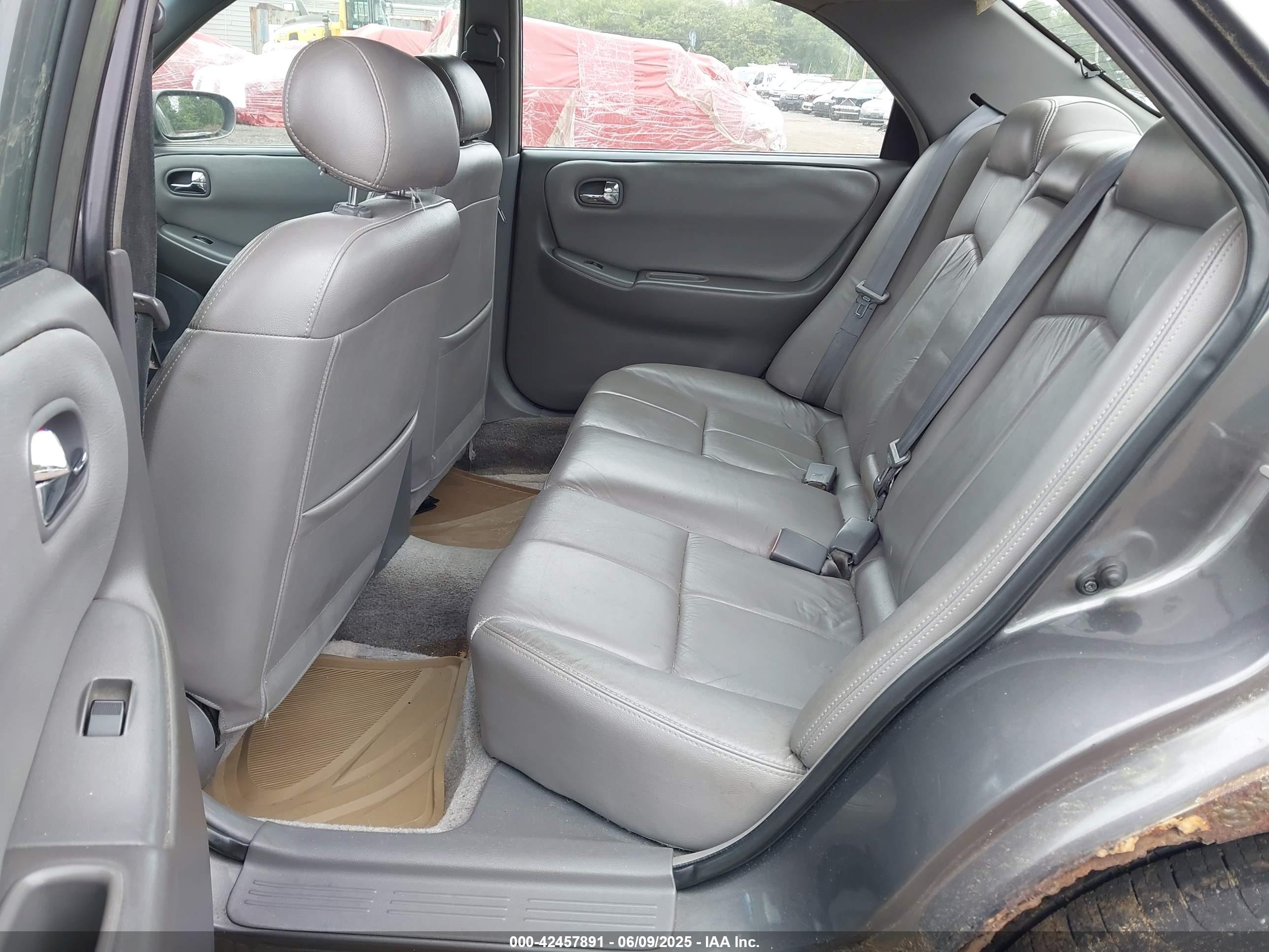 2001 Mazda 626 Es V6/lx V6 Gray vin: 1YVGF22D715247829