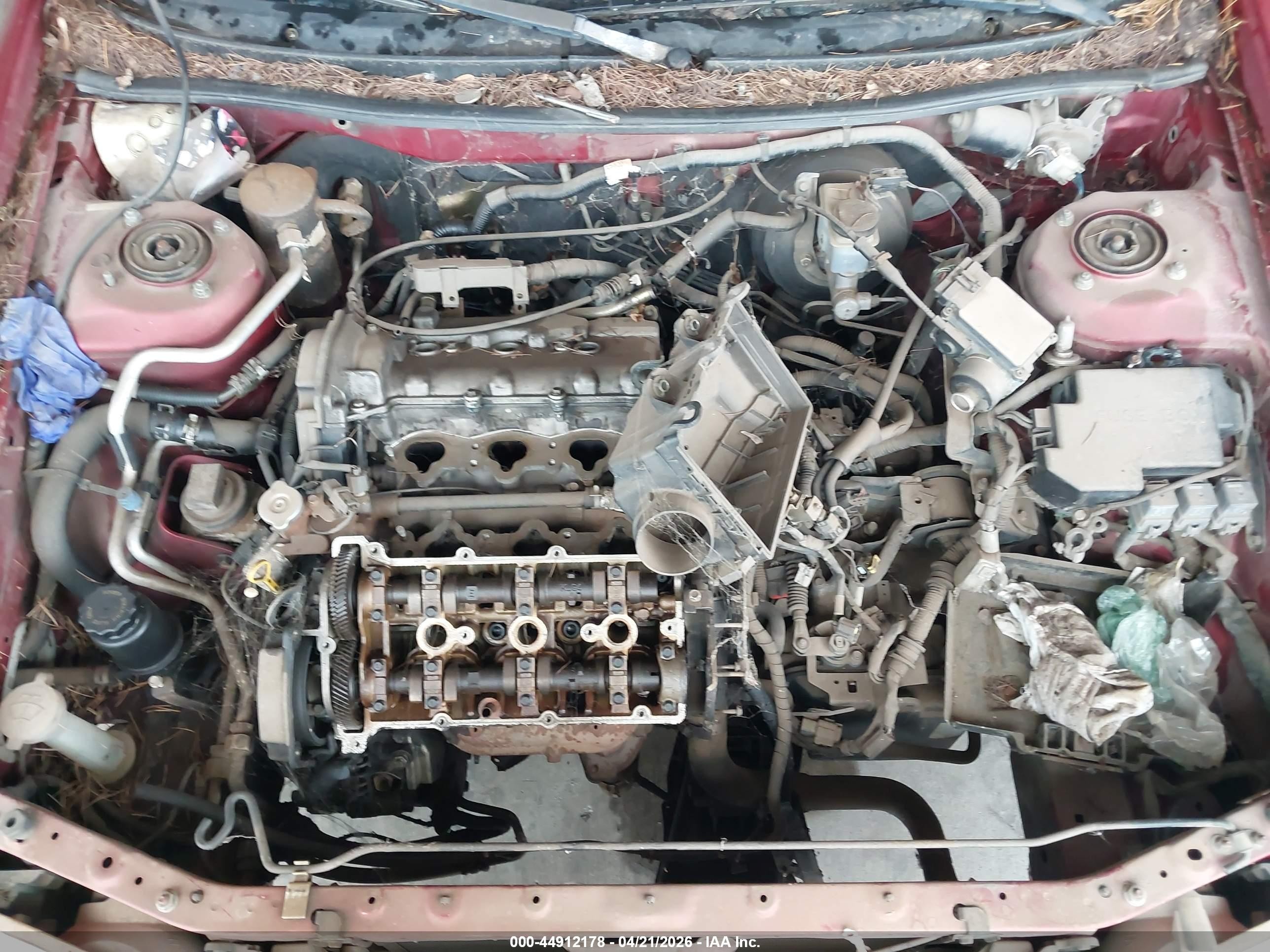 1999 Mazda 626 Es V6/lx (v6) Red vin: 1YVGF22D8X5856078