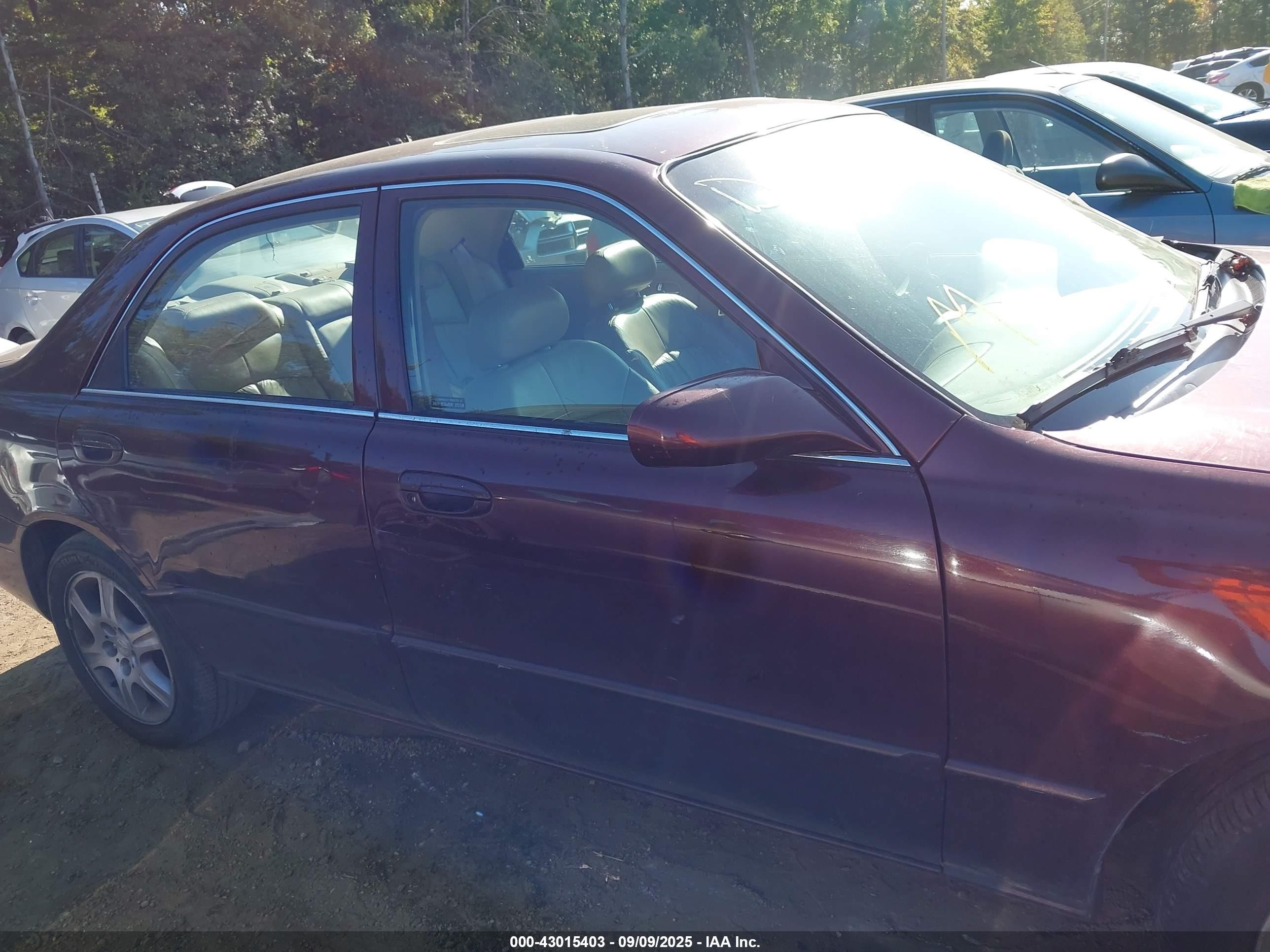 2001 Mazda 626 Es V6/lx V6 Burgundy vin: 1YVGF22D915205775