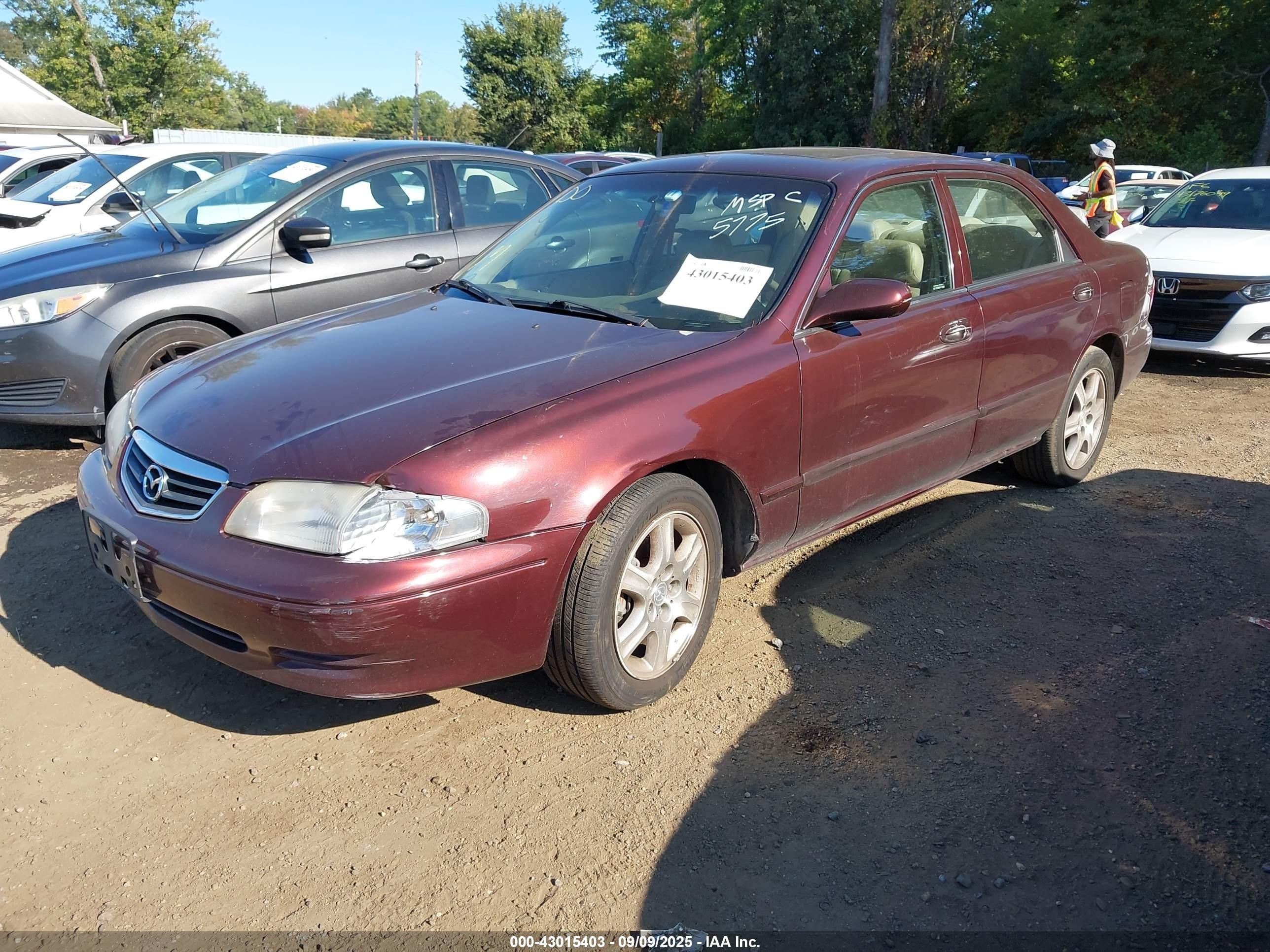 2001 Mazda 626 Es V6/lx V6 Burgundy vin: 1YVGF22D915205775