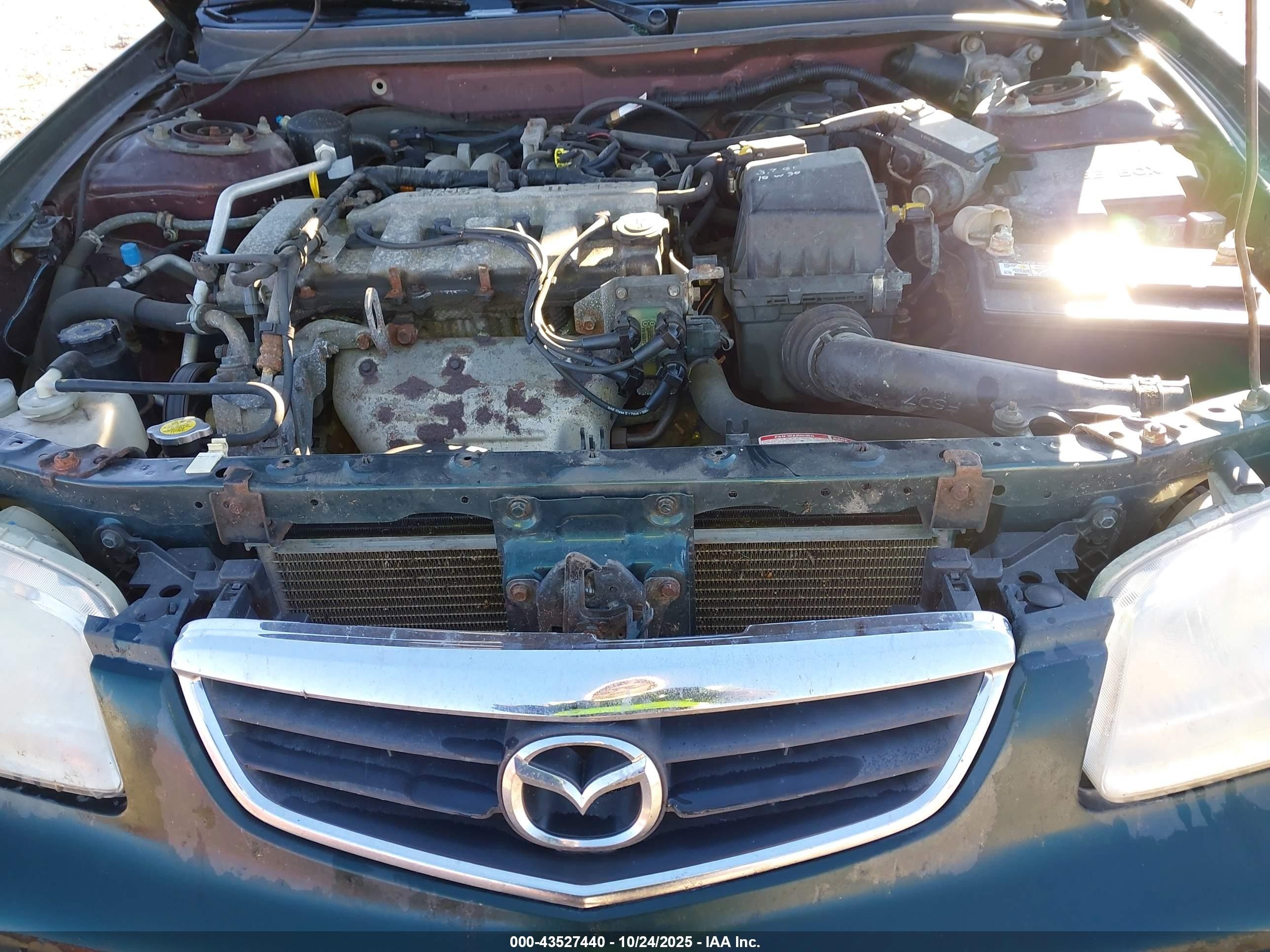 2001 Mazda 626 Es/lx Зеленый vin: 1YVGF22E815218154