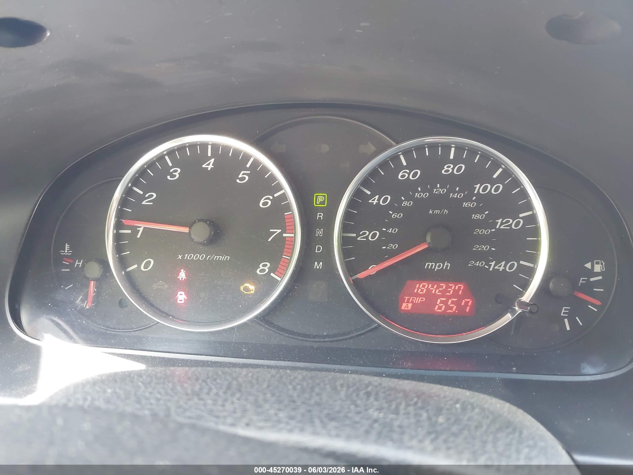 2004 Mazda Mazda6   Silver vin: 1YVHP800745N01390