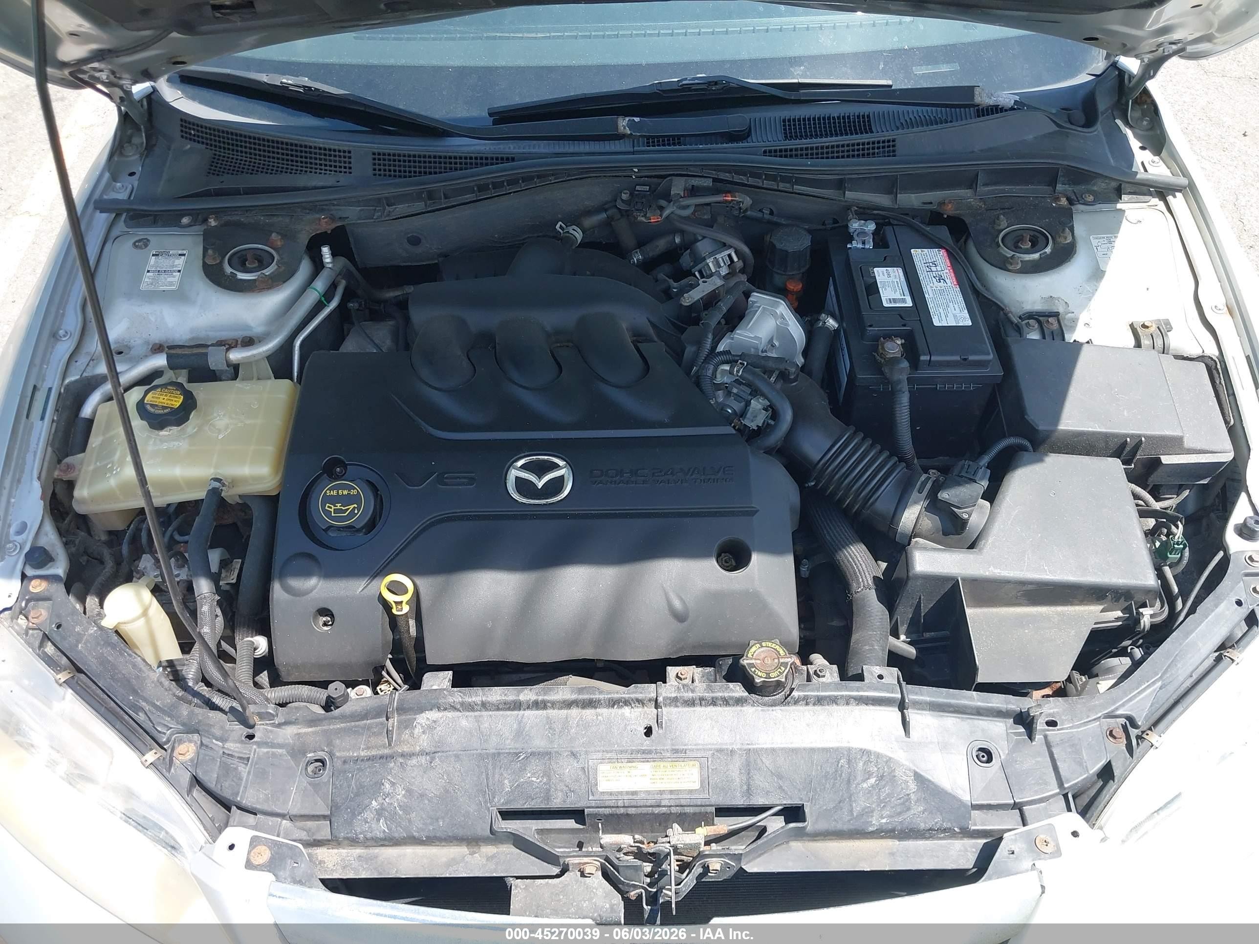 2004 Mazda Mazda6   Silver vin: 1YVHP800745N01390