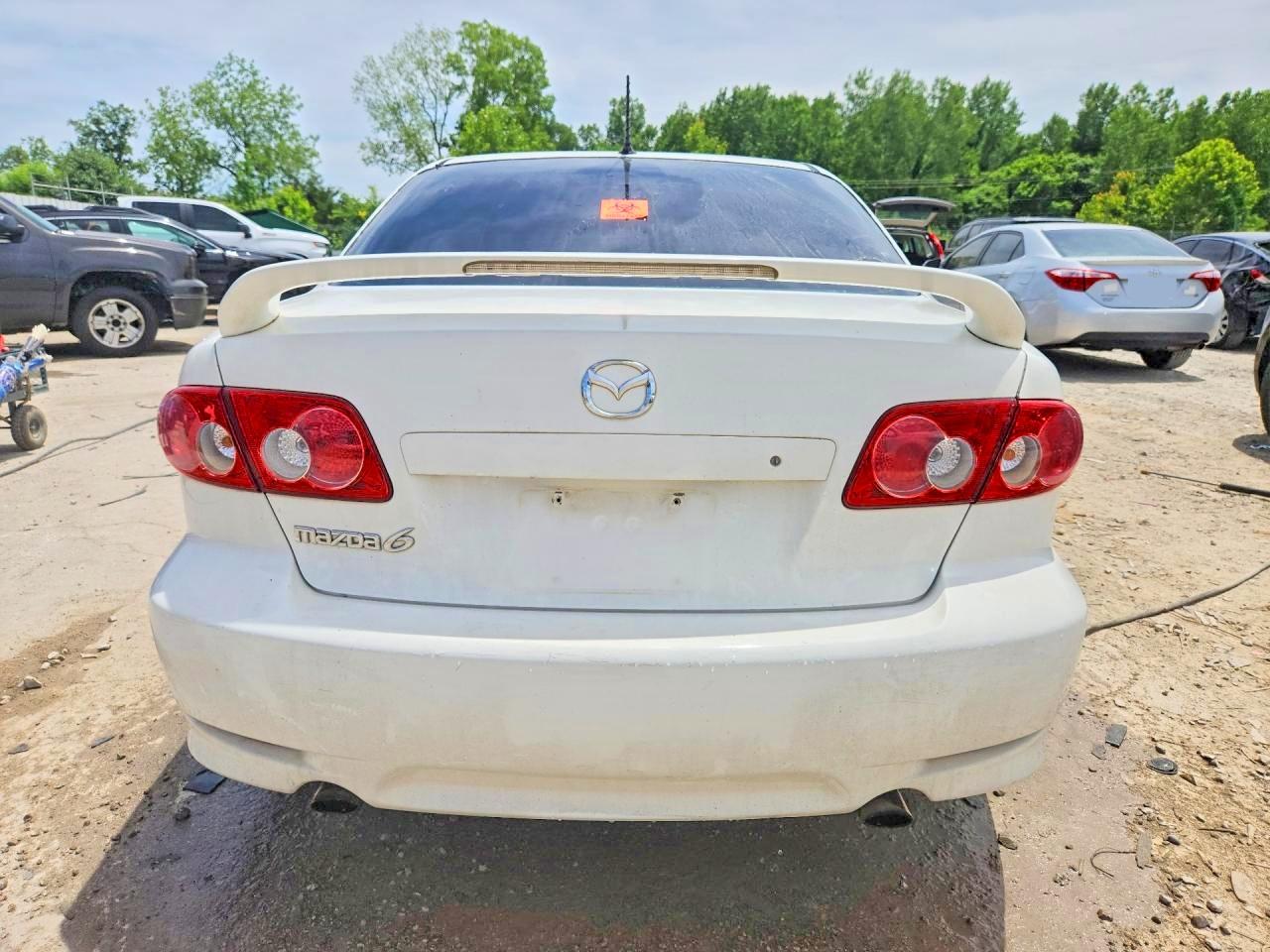2005 Mazda 6 I White vin: 1YVHP80C055M41123