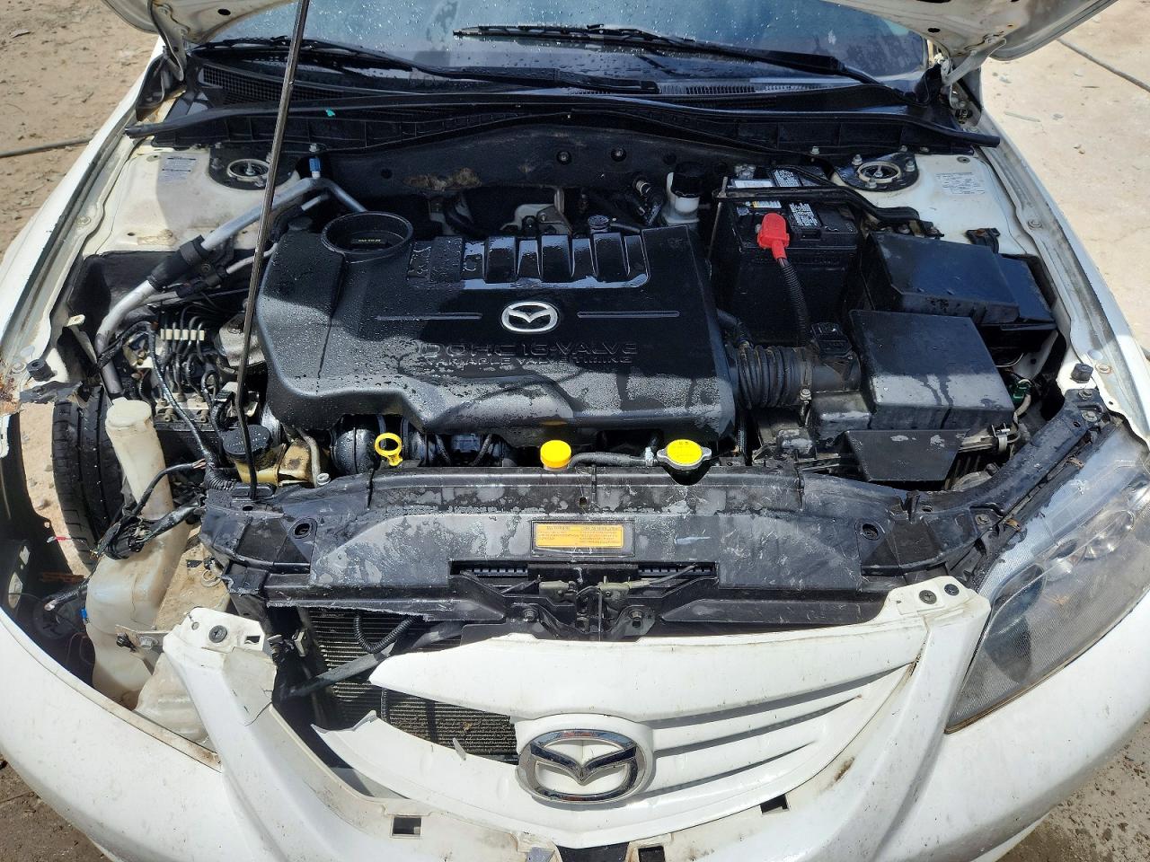 2005 Mazda 6 I White vin: 1YVHP80C055M41123