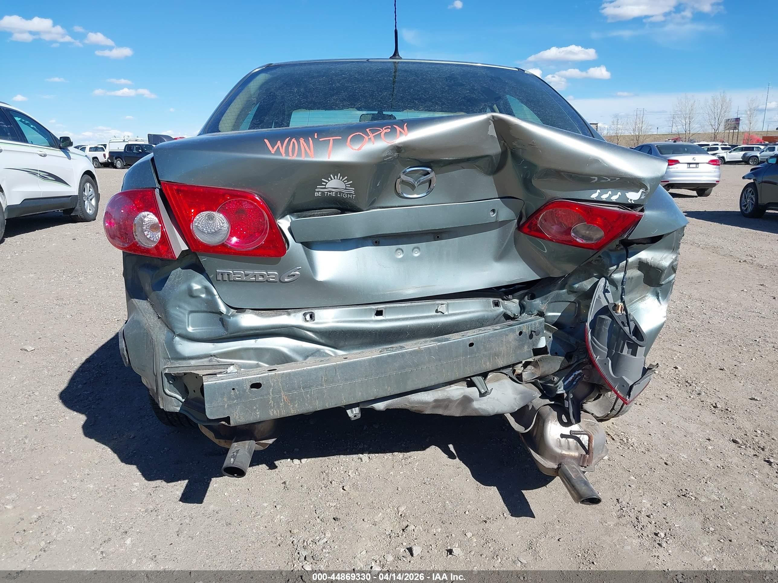2005 Mazda Mazda6 I Base Зеленый vin: 1YVHP80C055M67835
